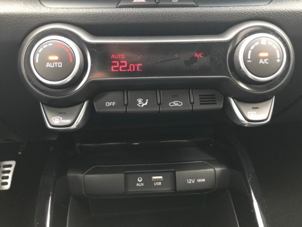 KIA Stonic 1.0 T-GDi-image-8