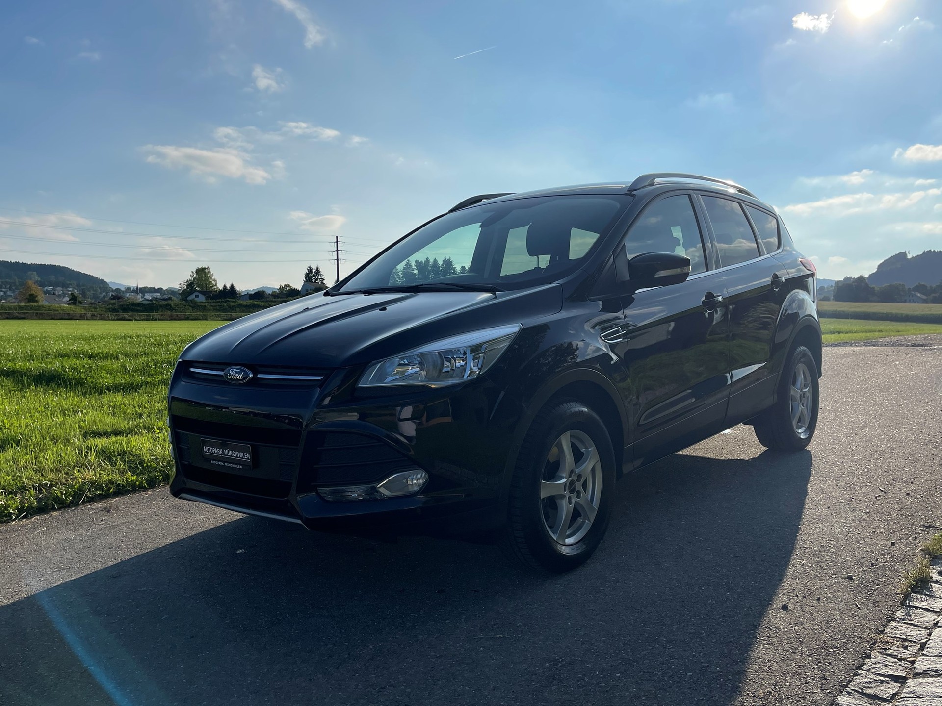 FORD Kuga 2.0 TDCi Carving 2WD-image-0