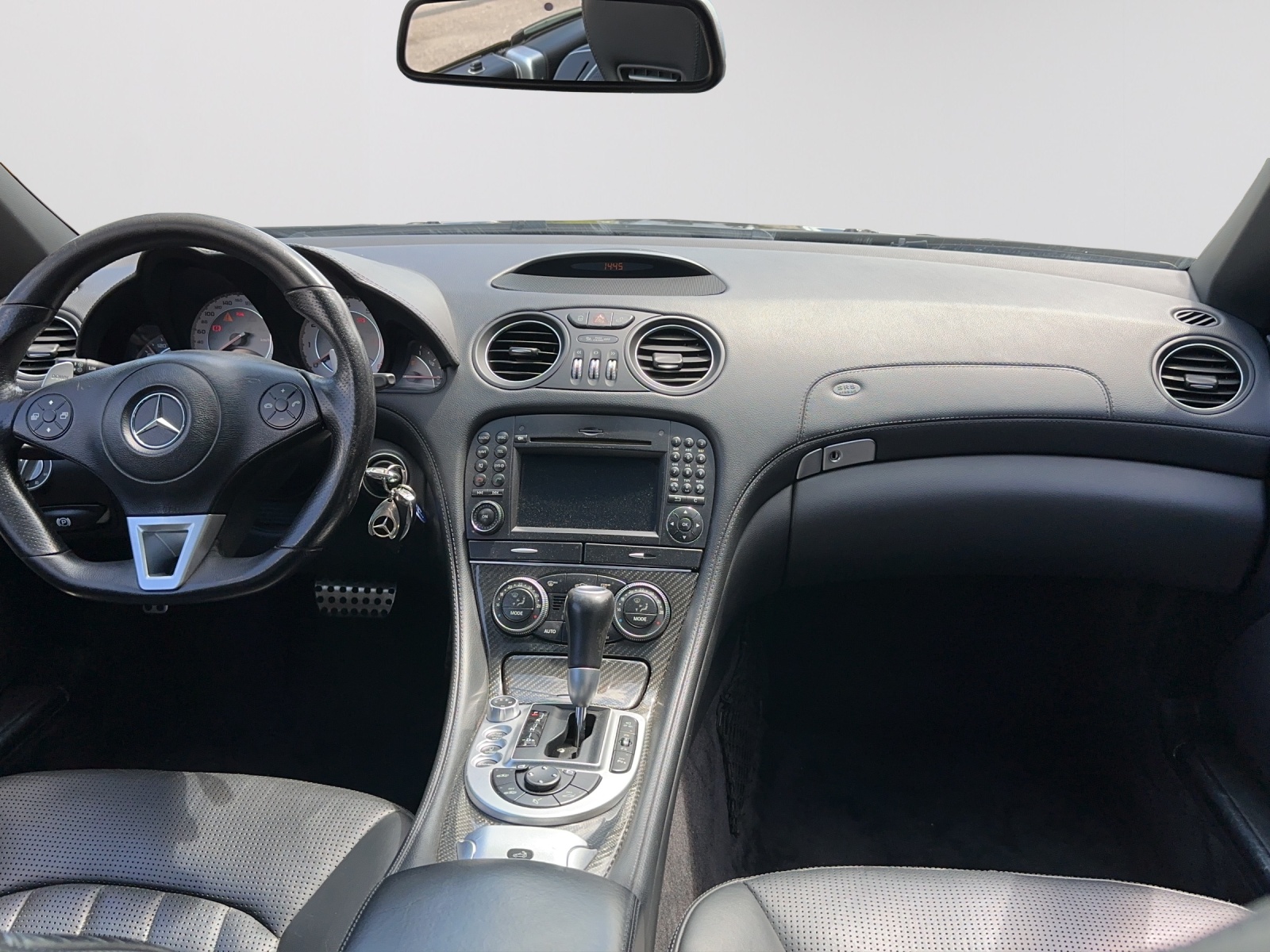MERCEDES-BENZ SL 63 AMG Edition IWC Speedshift MCT-image-8