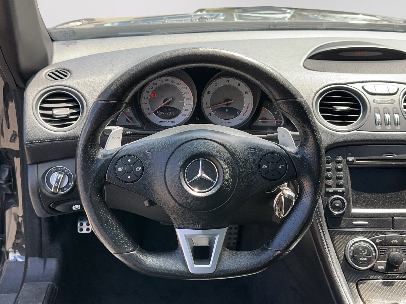 MERCEDES-BENZ SL 63 AMG Edition IWC Speedshift MCT-image-10