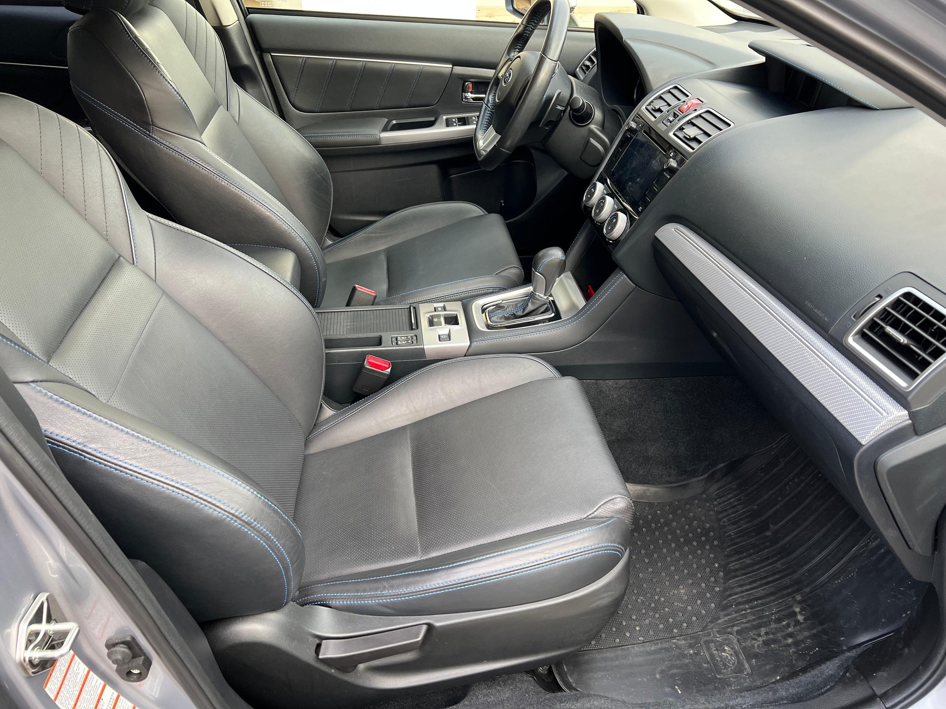 SUBARU Levorg 1.6 DIT Luxury S-image-11