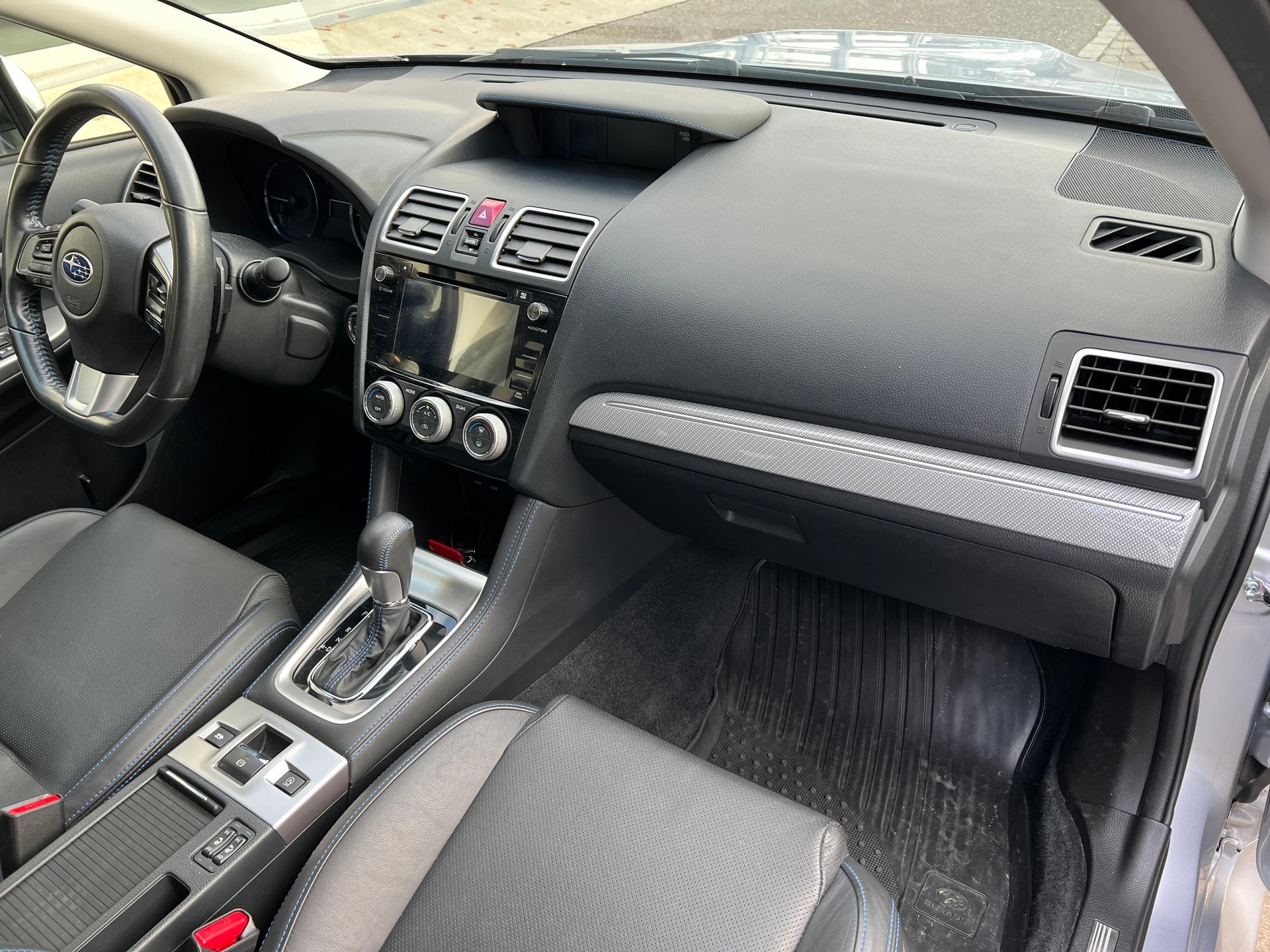 SUBARU Levorg 1.6 DIT Luxury S-image-12