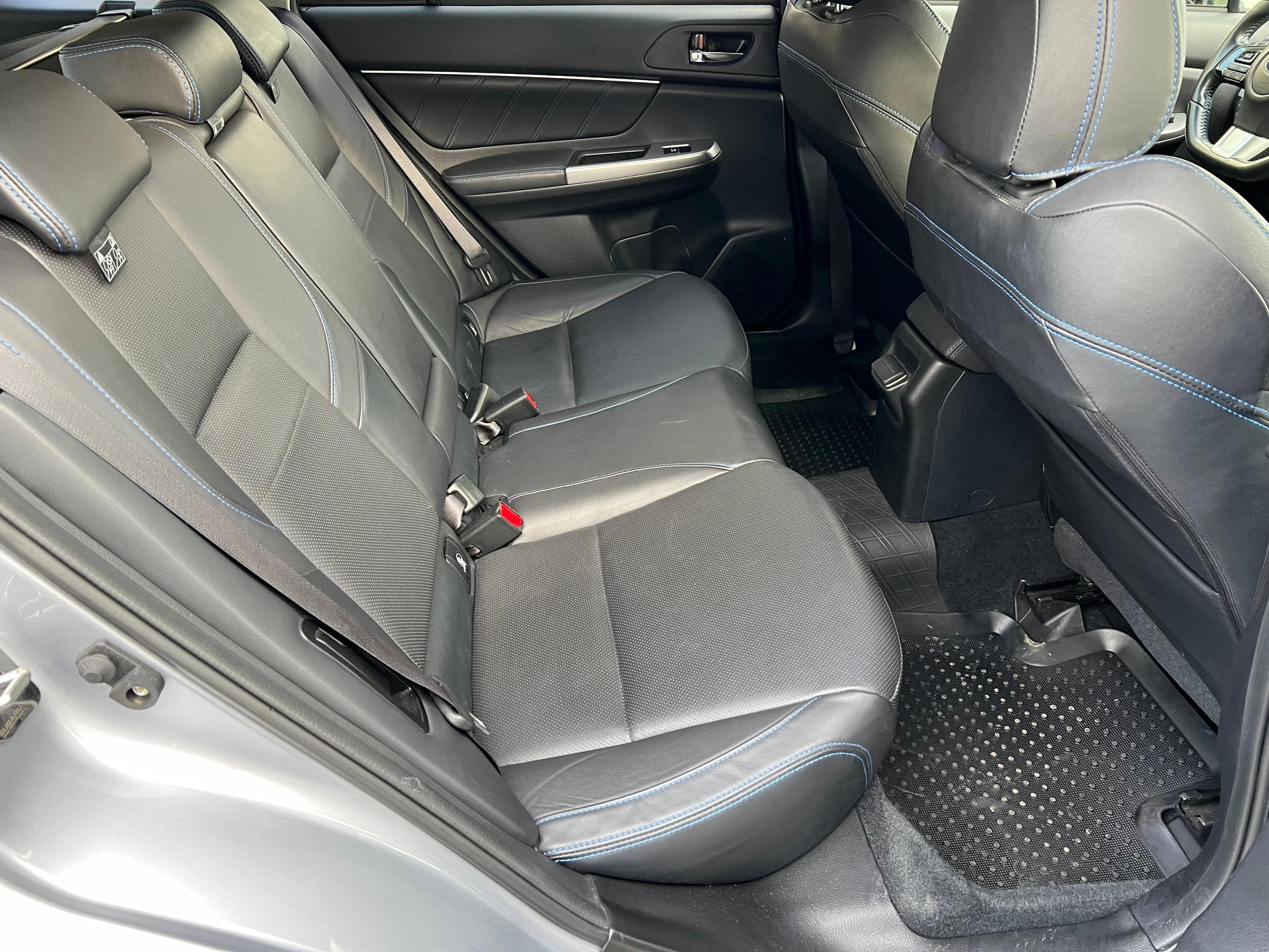 SUBARU Levorg 1.6 DIT Luxury S-image-10