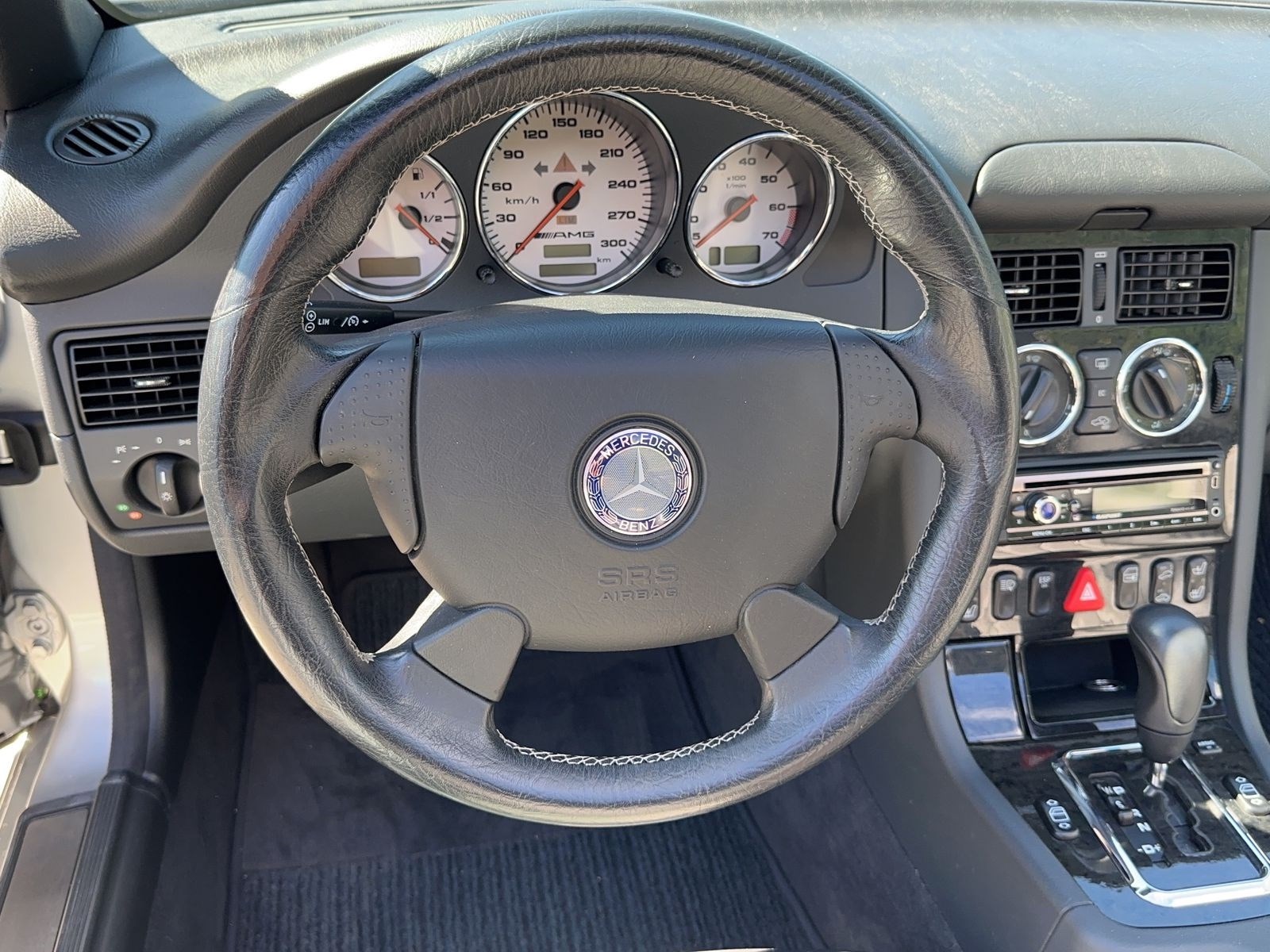 MERCEDES-BENZ SLK 32 AMG Automatic-image-13