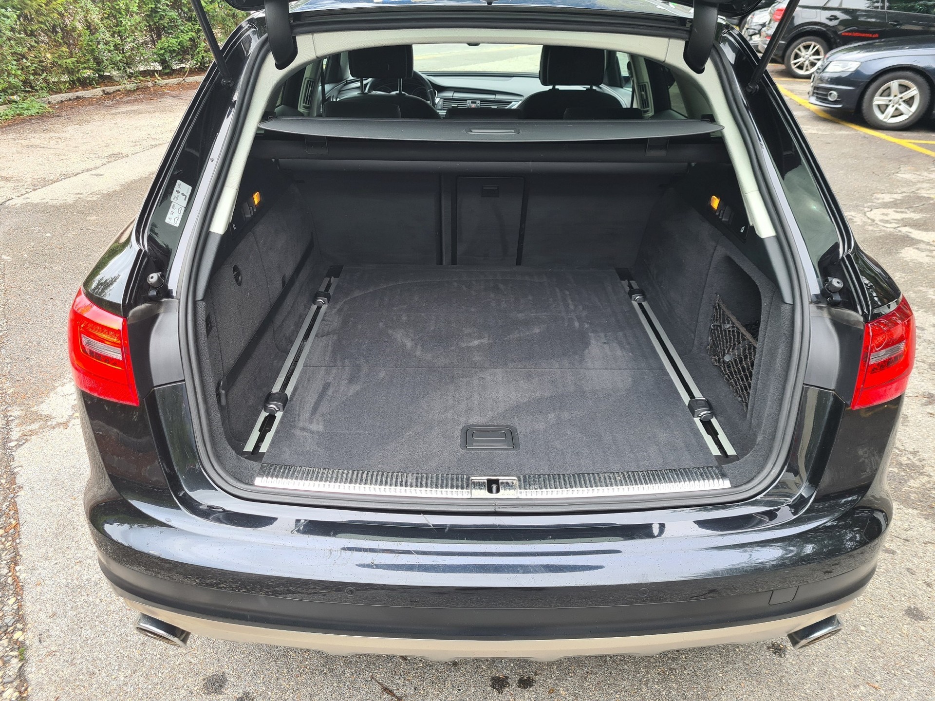 AUDI A6 allroad 3.0 TDI V6 quattro S-tronic-image-11