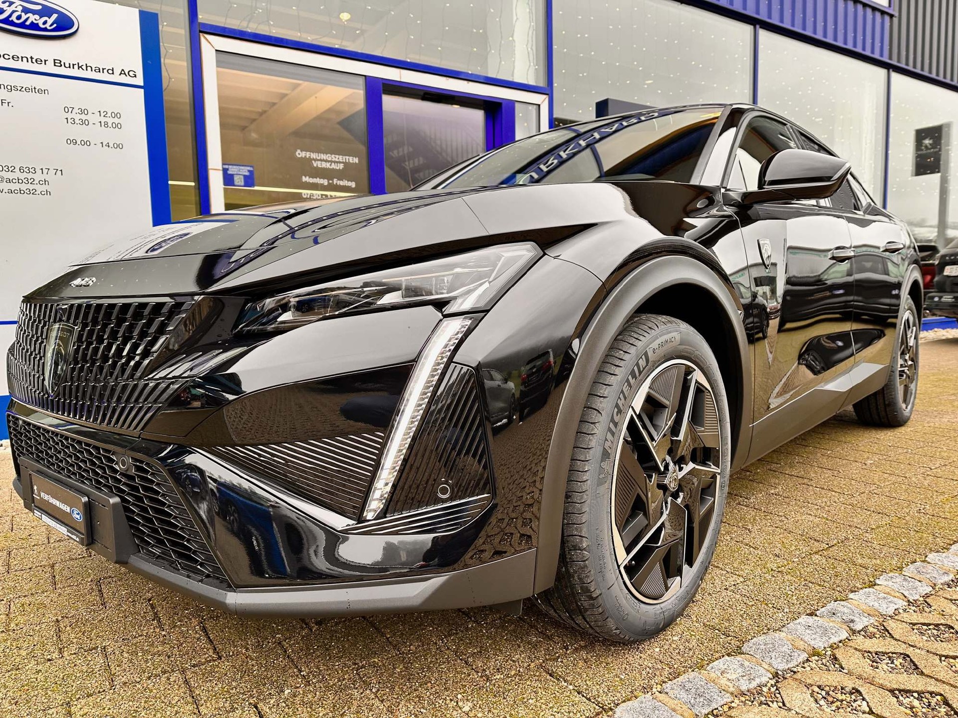PEUGEOT 408 1.6 PHEV GT-image-1