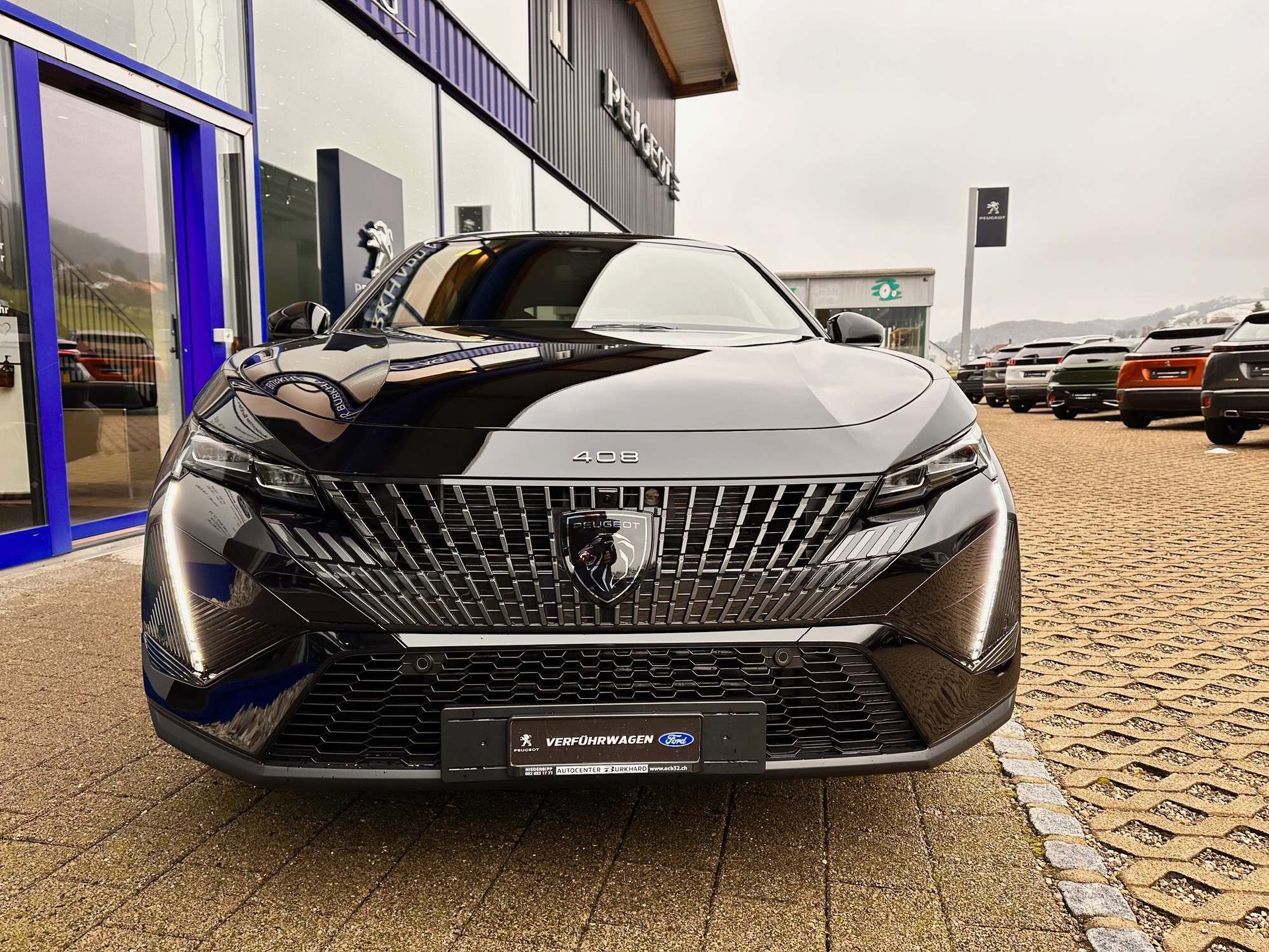 PEUGEOT 408 1.6 PHEV GT-image-2