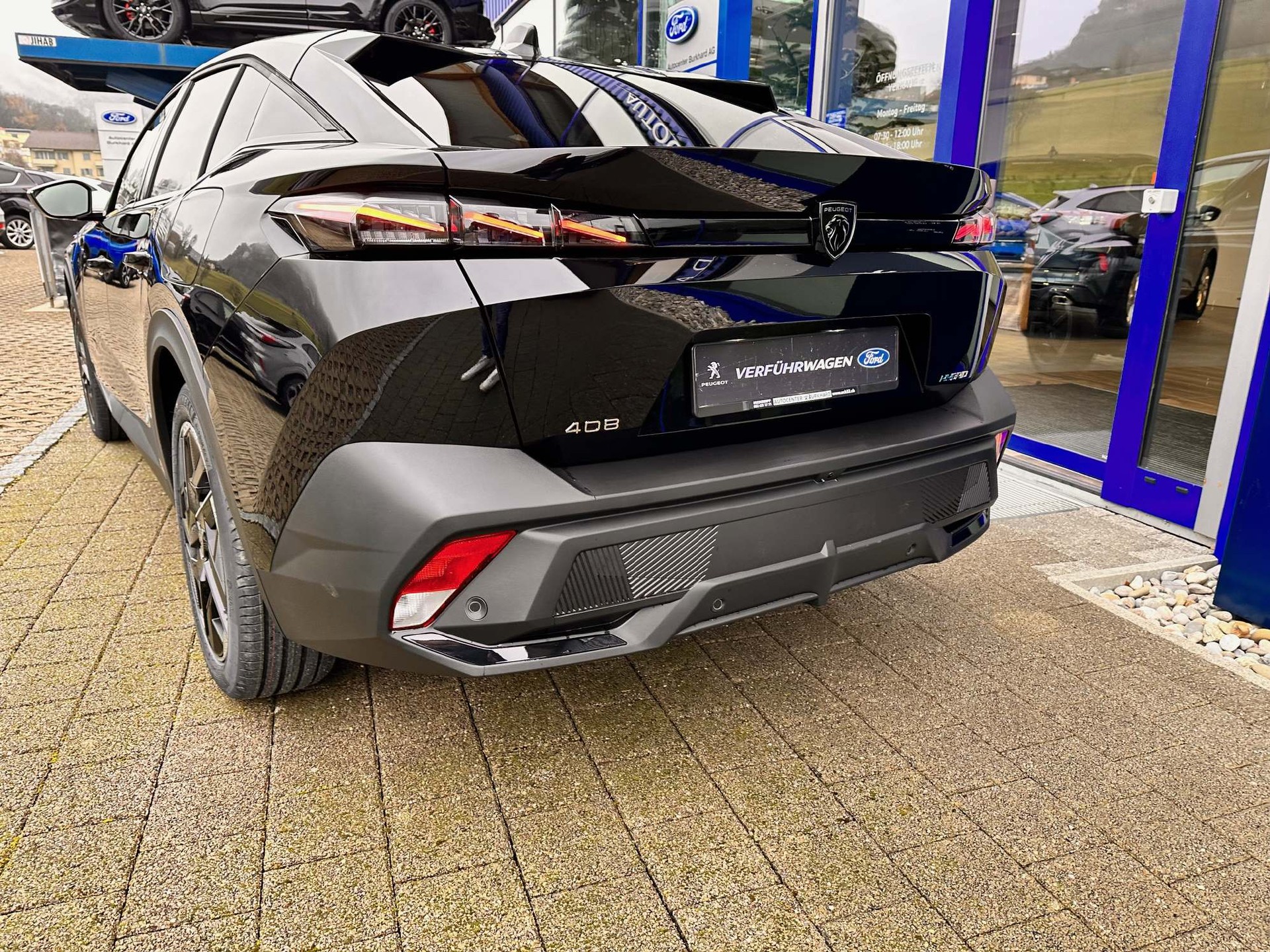 PEUGEOT 408 1.6 PHEV GT-image-4