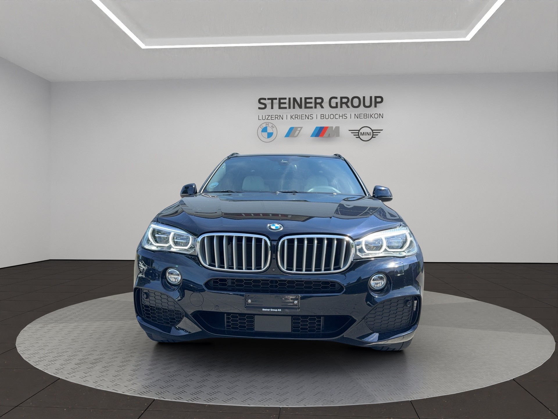 BMW X5 xDrive 50i Steptronic-image-7