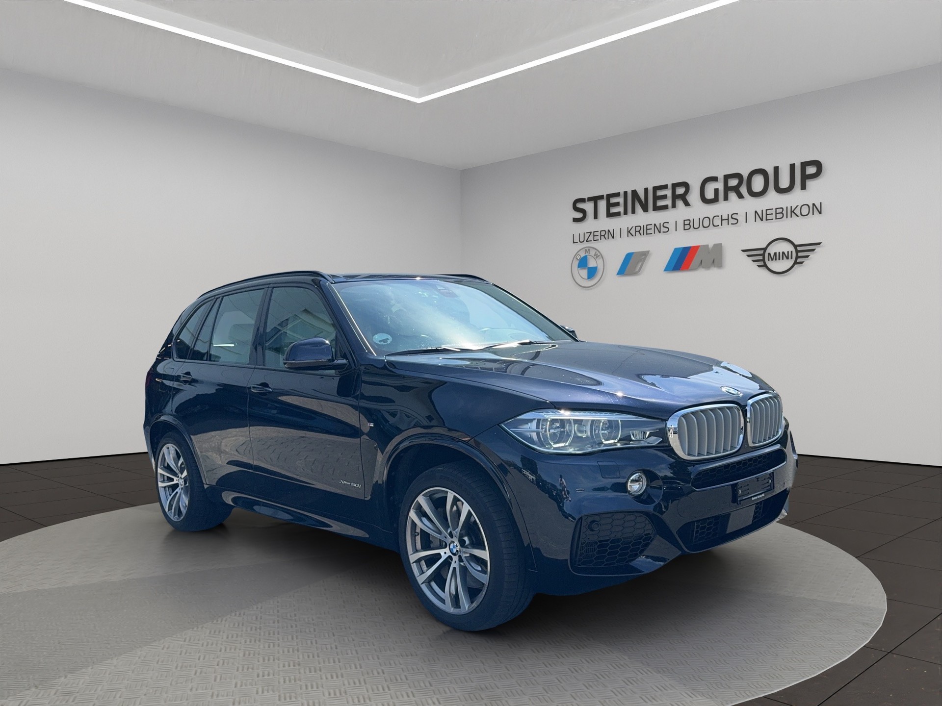 BMW X5 xDrive 50i Steptronic-image-6