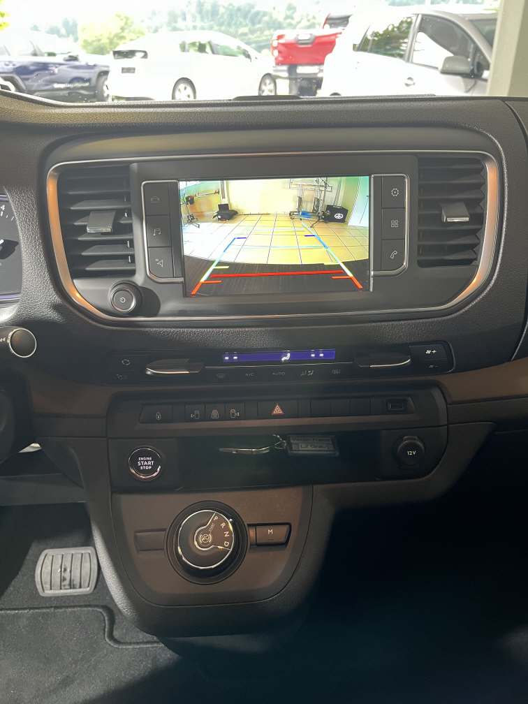 TOYOTA PROACE Verso L2 2.0 D Trend-image-8