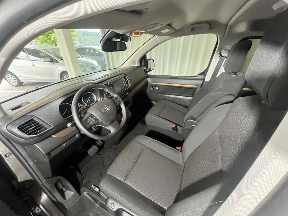 TOYOTA PROACE Verso L2 2.0 D Trend-image-5