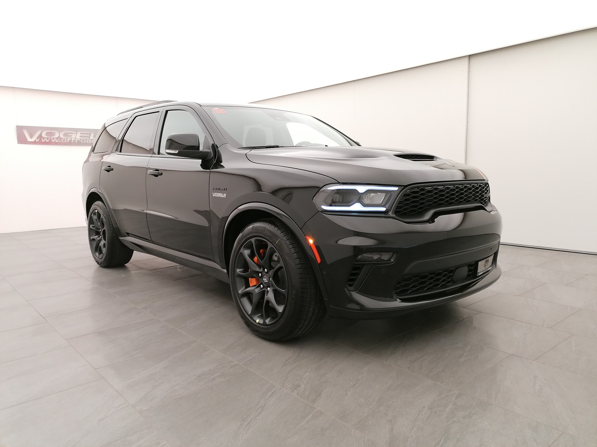 DODGE Durango TowNGo Hemi Orange Pack-image-2
