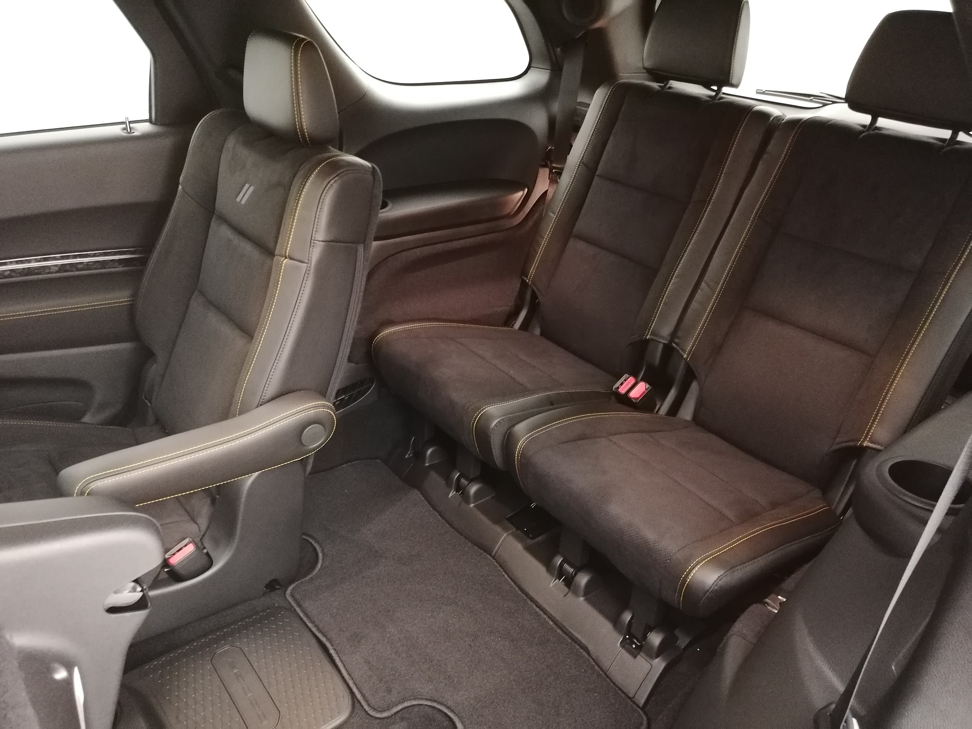 DODGE Durango TowNGo Hemi Orange Pack-image-10