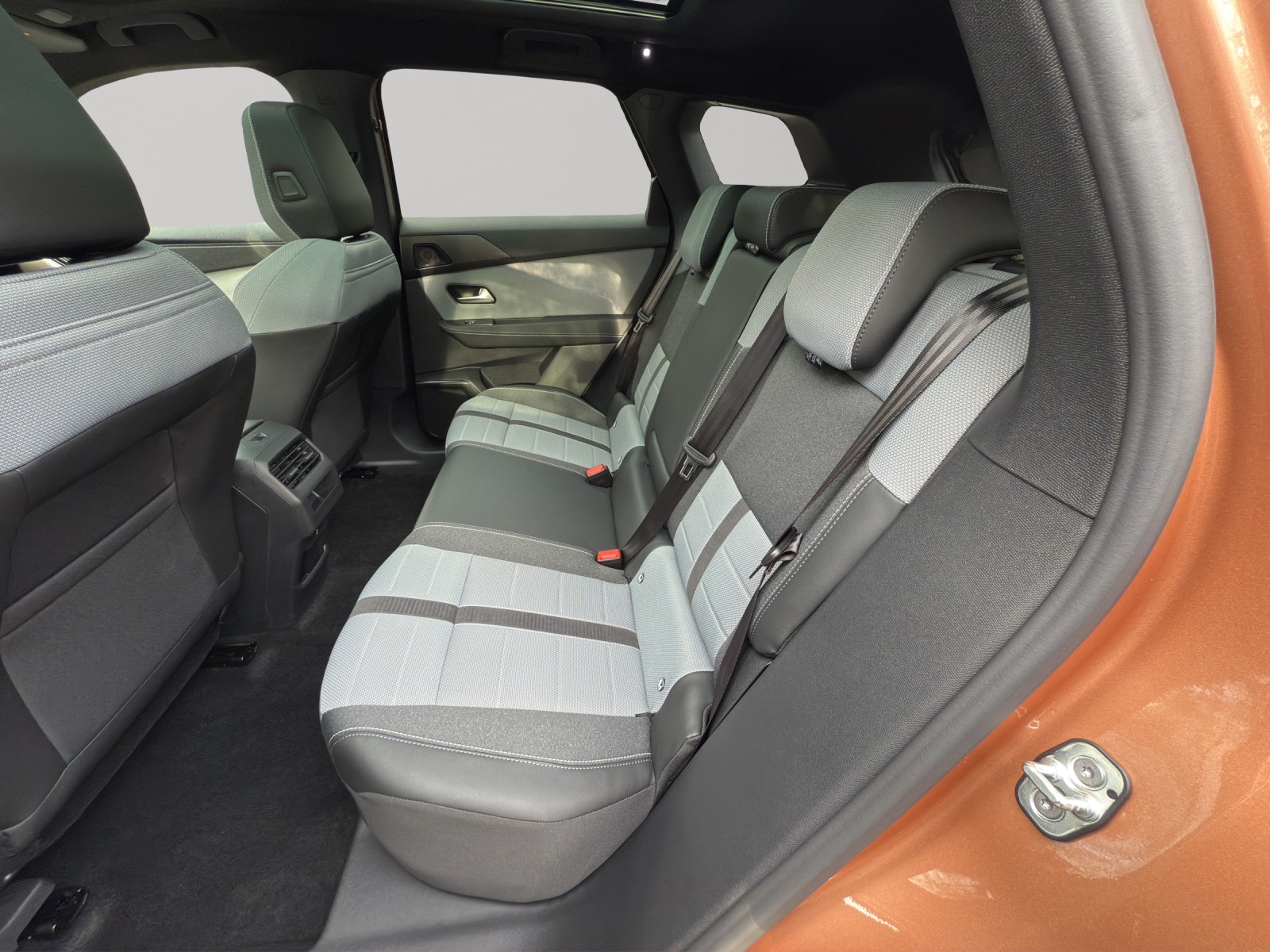 OPEL Grandland Electric GS-image-10