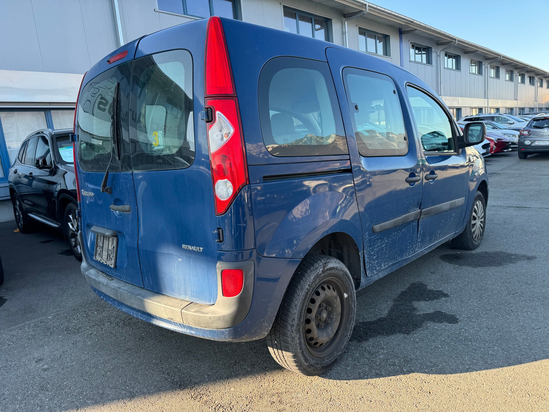 RENAULT Kangoo 1.6 16V Dynamique-image-3