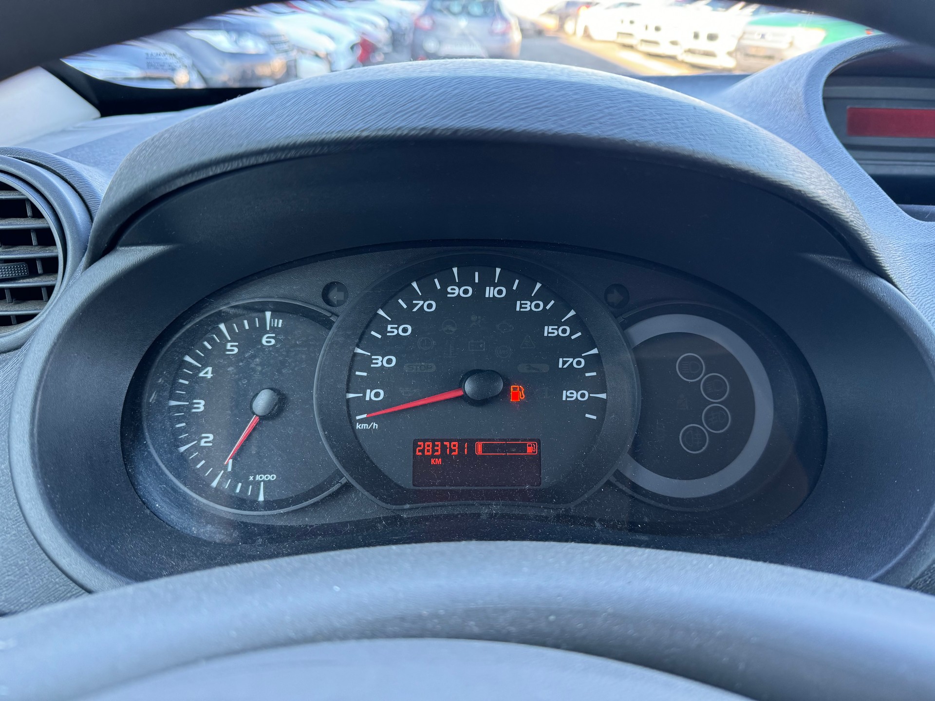 RENAULT Kangoo 1.6 16V Dynamique-image-11