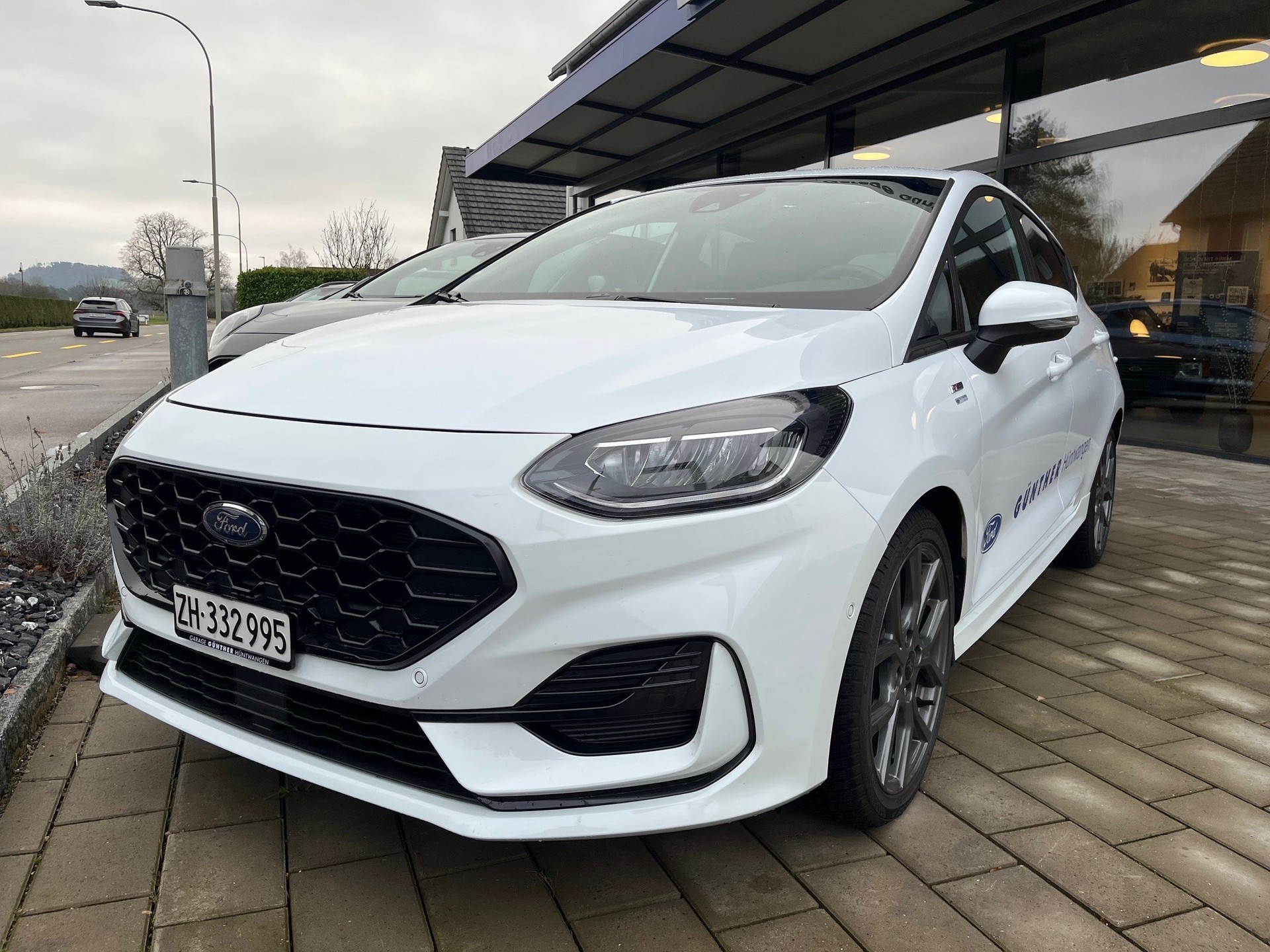 FORD Fiesta 1.0 EcoB Hybrid ST-Line X
