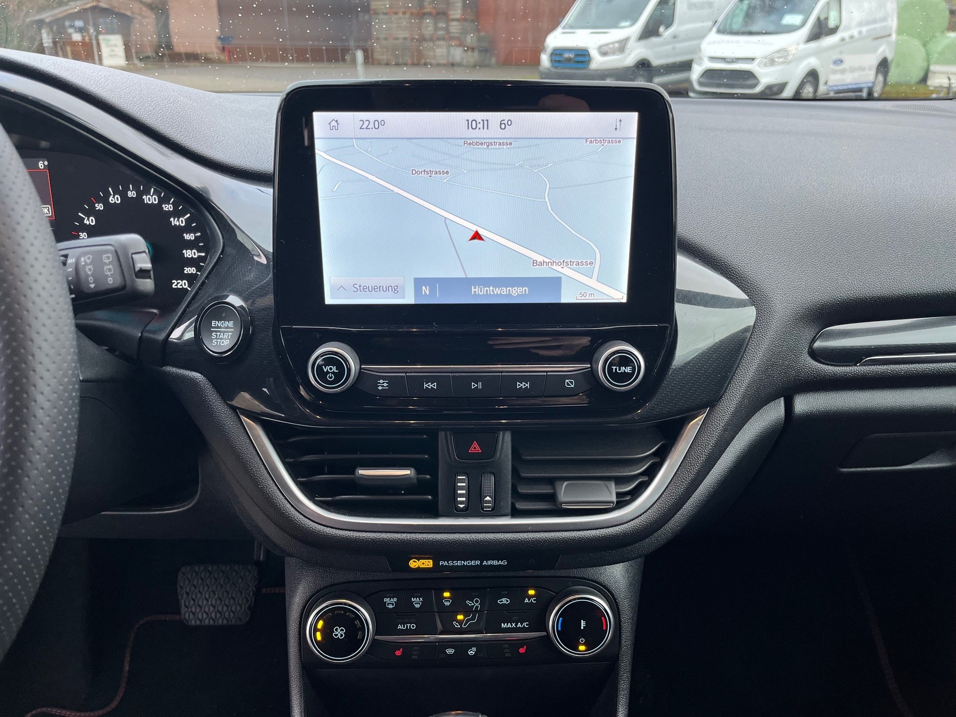 FORD Fiesta 1.0 EcoB Hybrid ST-Line X-image-6