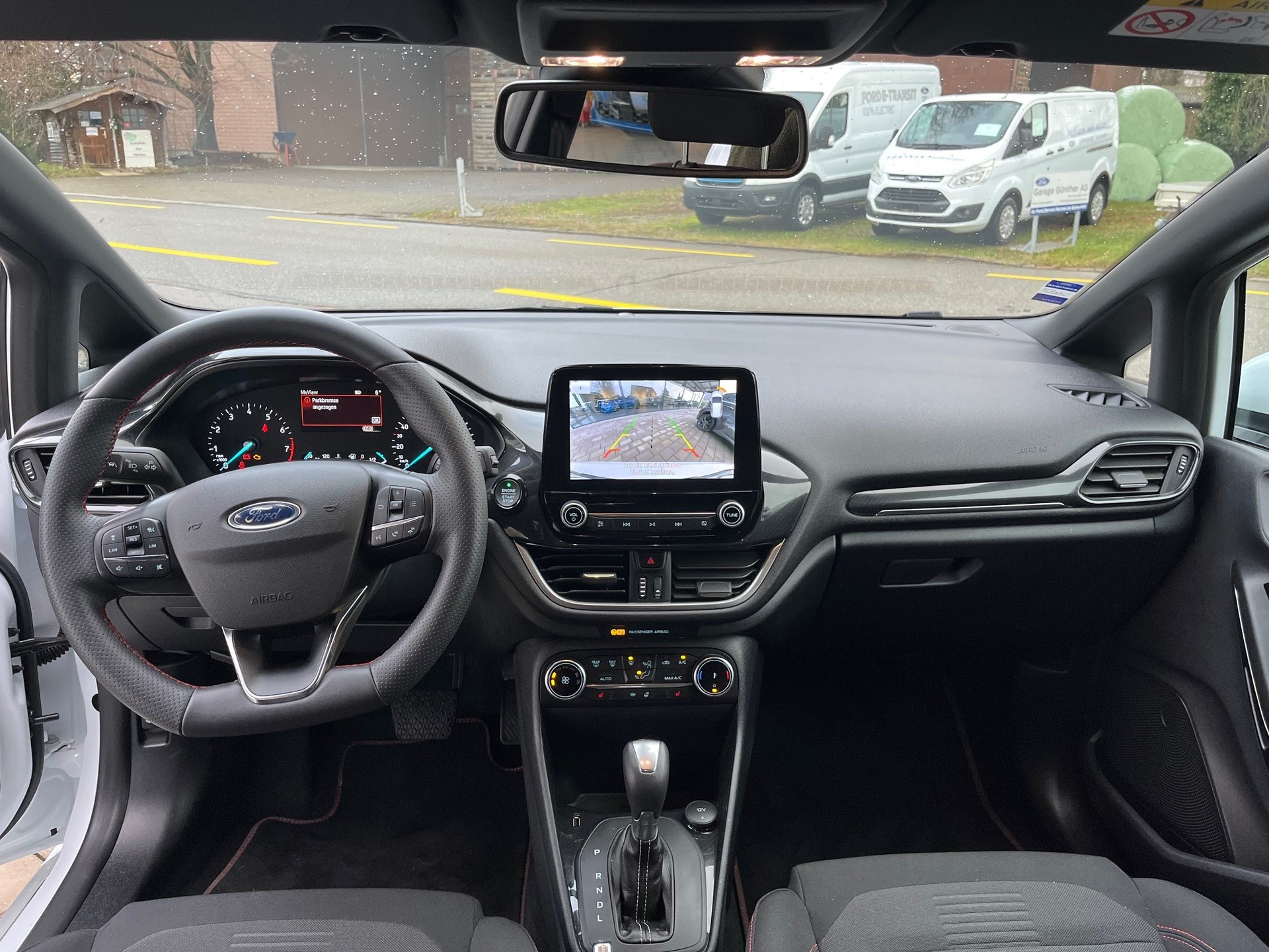 FORD Fiesta 1.0 EcoB Hybrid ST-Line X-image-5
