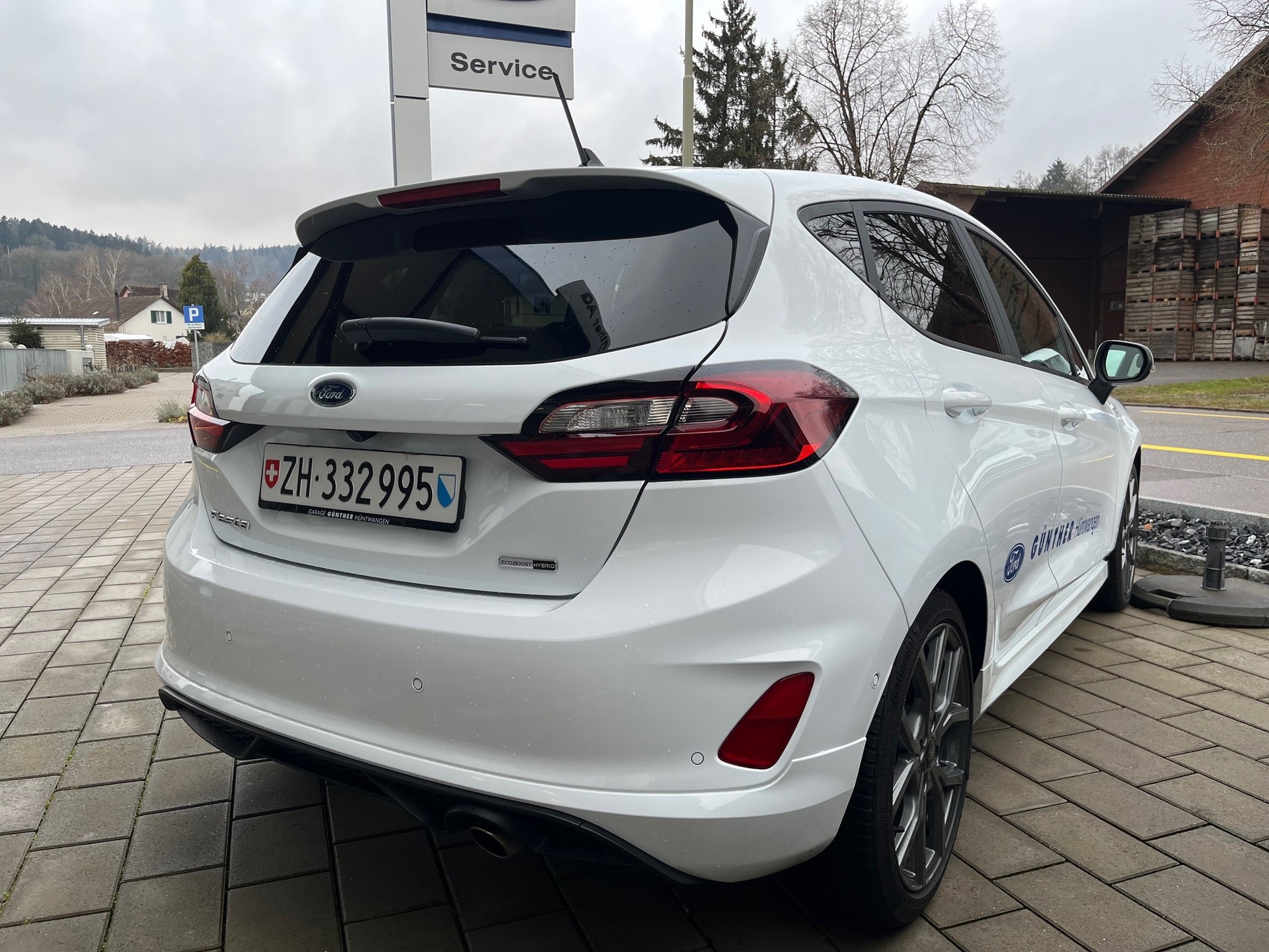 FORD Fiesta 1.0 EcoB Hybrid ST-Line X-showroom-element-2