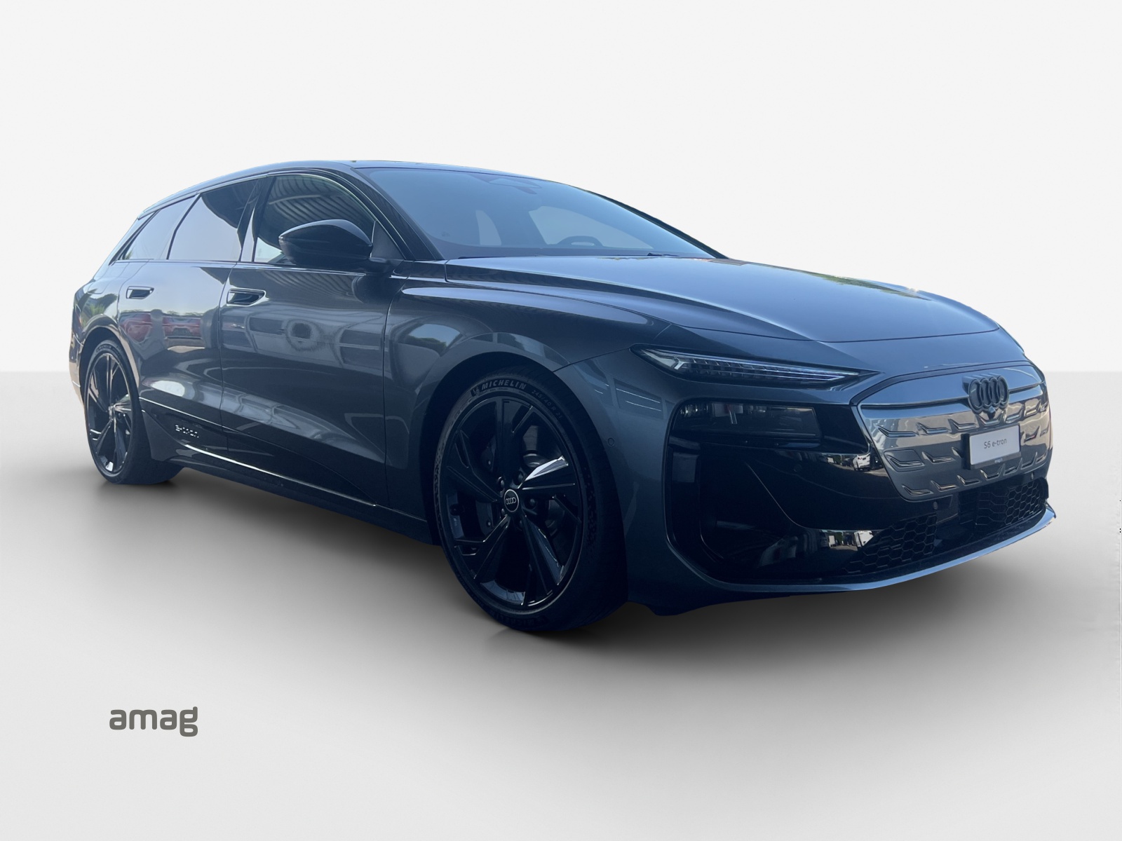 AUDI S6 Avant e-tron quattro-image-5