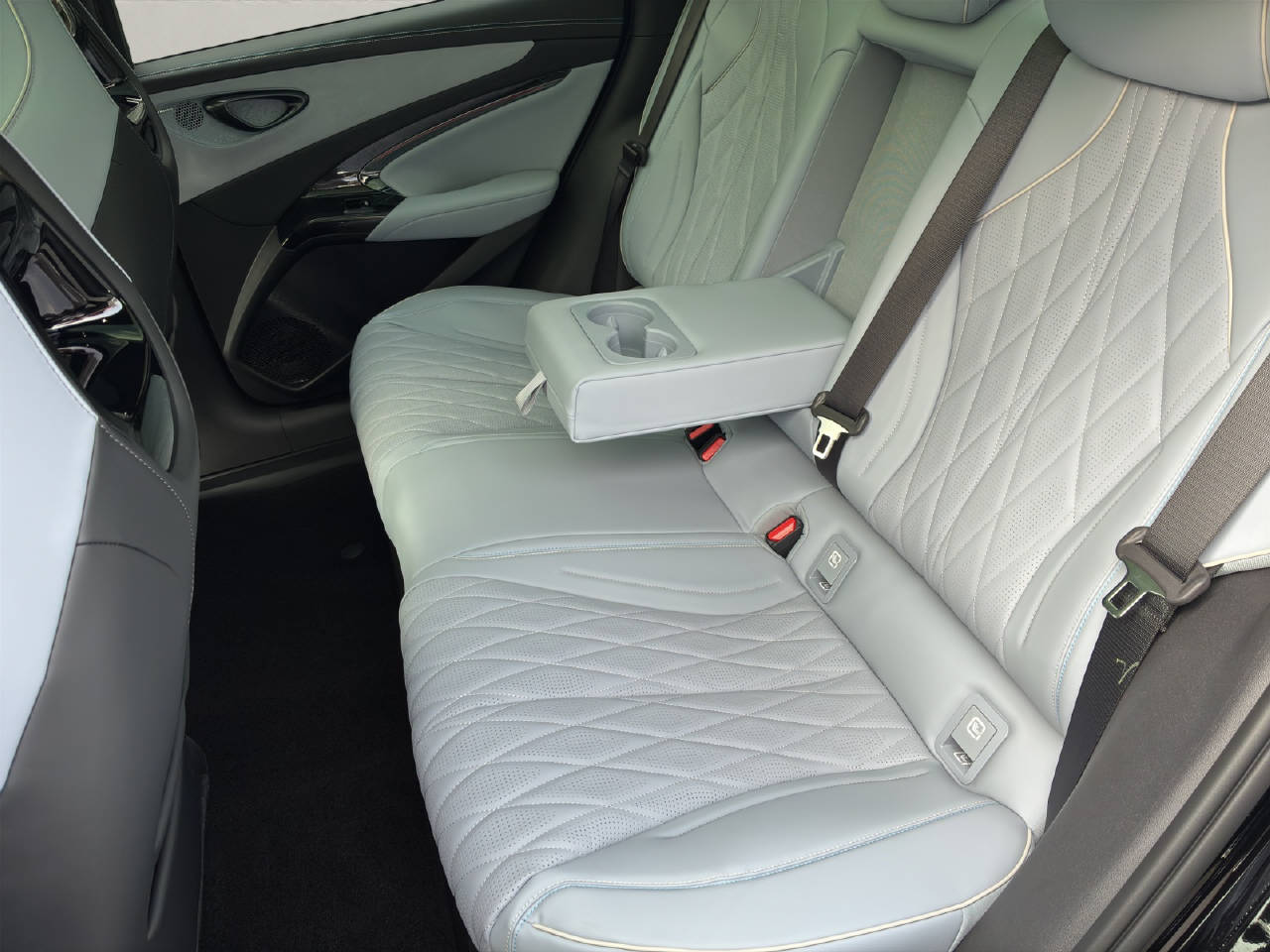 BYD Seal Excellence AWD-image-8