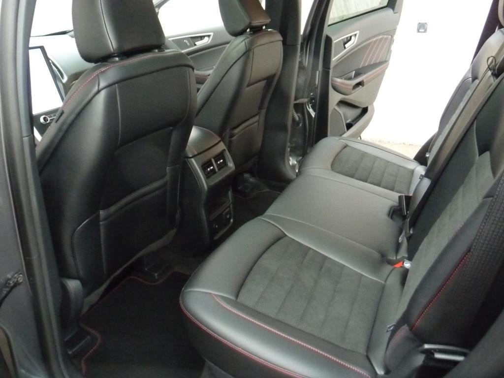 FORD Ecoboost 250PS ST-Line (Import) mit Anhängekupplung-image-9