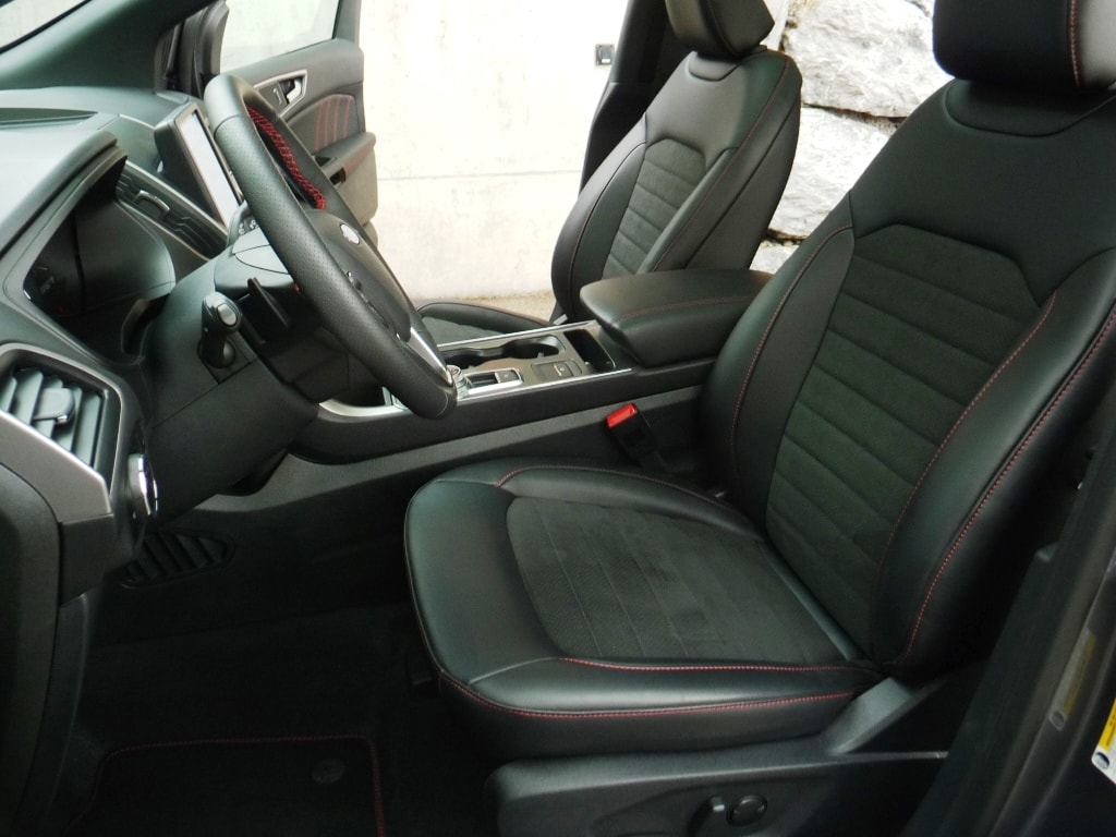FORD Ecoboost 250PS ST-Line (Import) mit Anhängekupplung-image-2