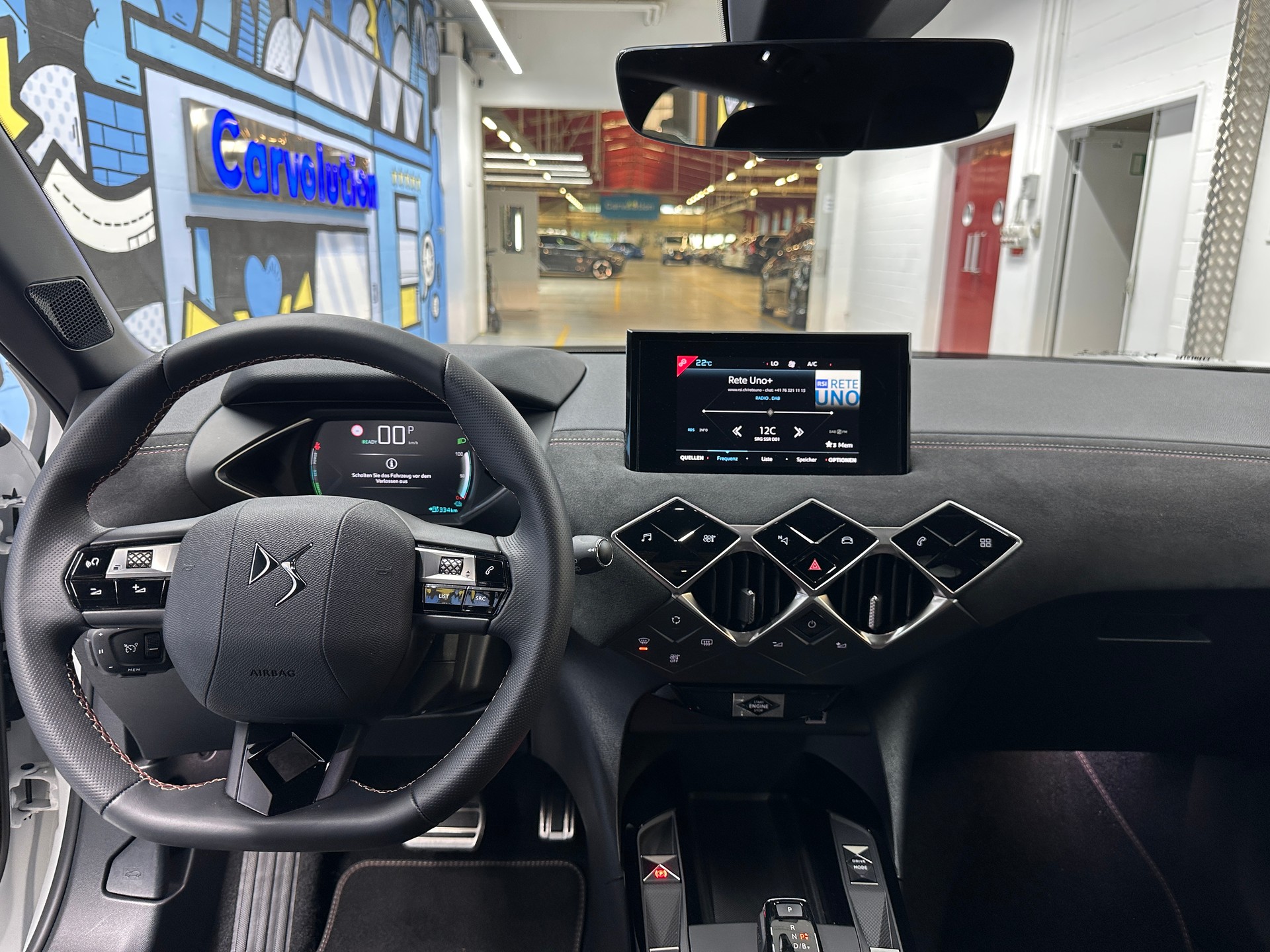DS AUTOMOBILES DS 3 Crossback E-Tense 136 Performance Line-image-9