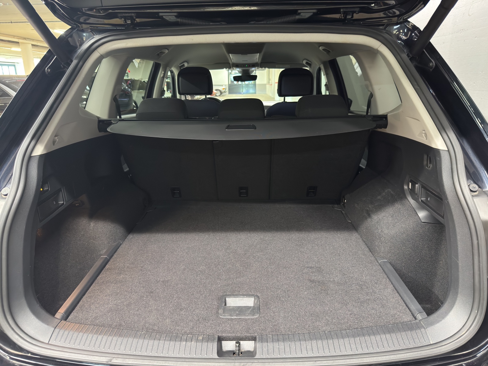 VW Tiguan Allspace 2.0 TDI SCR Highline DSG-image-10