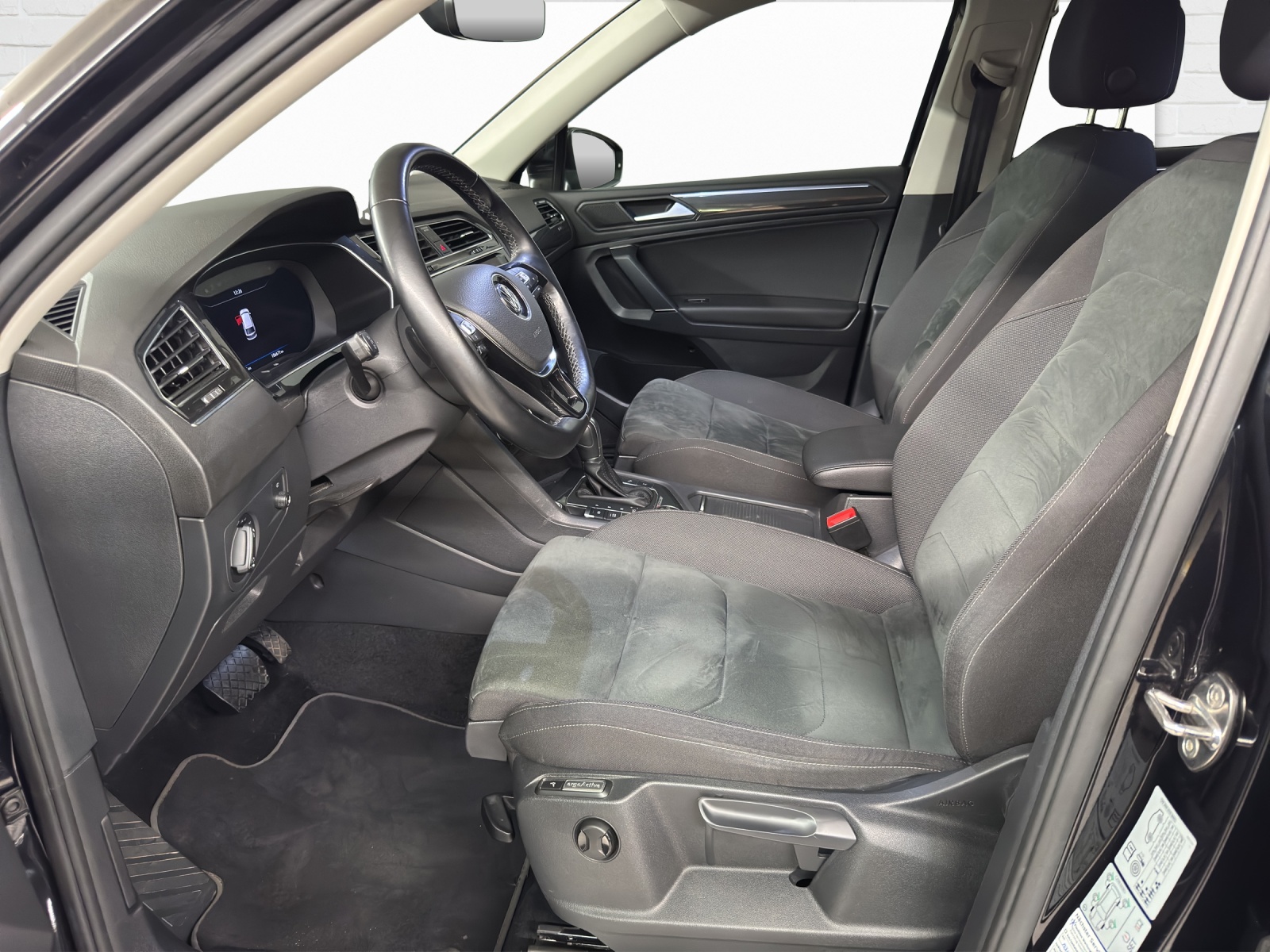 VW Tiguan Allspace 2.0 TDI SCR Highline DSG-image-6