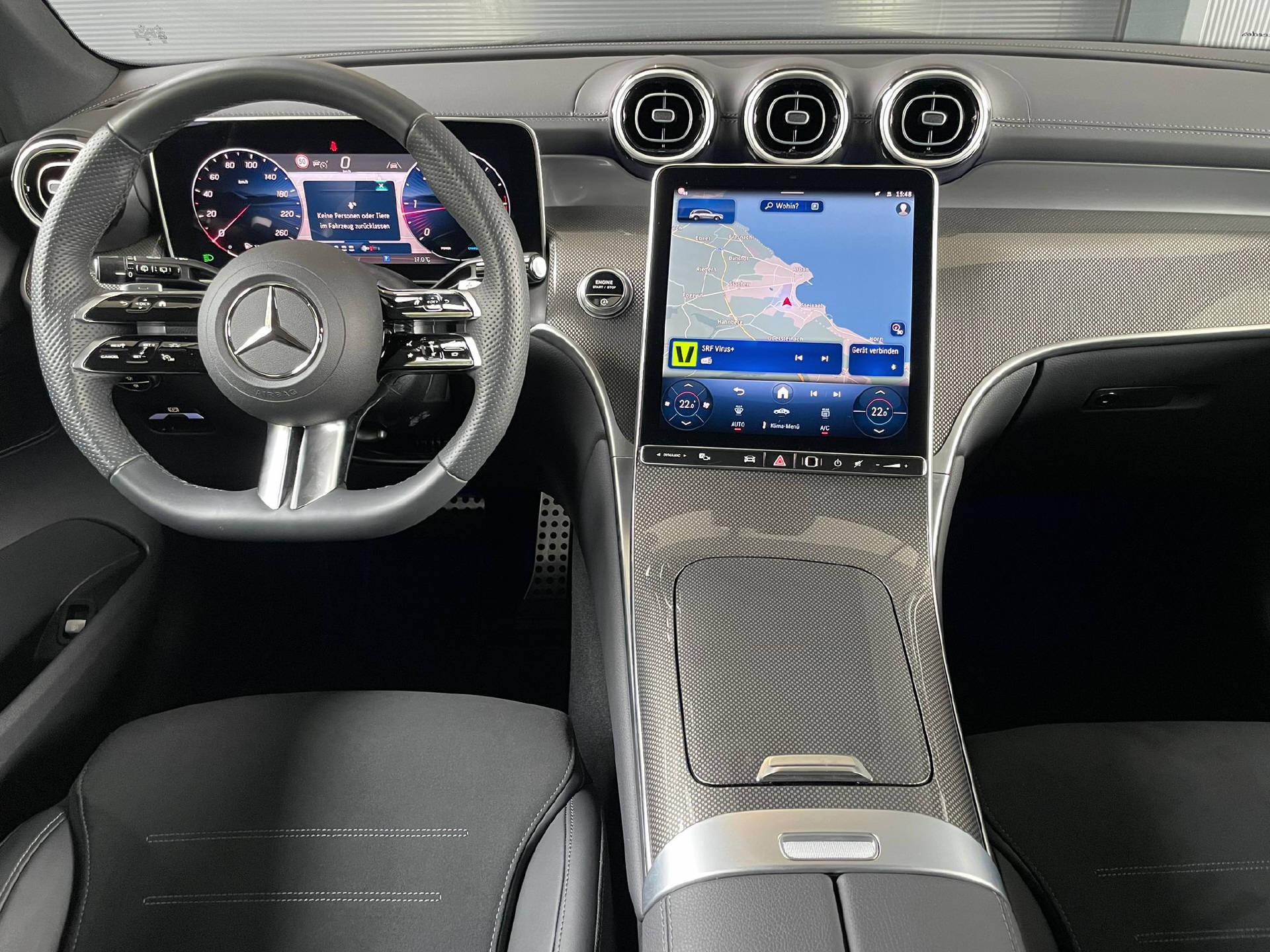 MERCEDES-BENZ GLC 300 d AMG Line 4matic-image-5