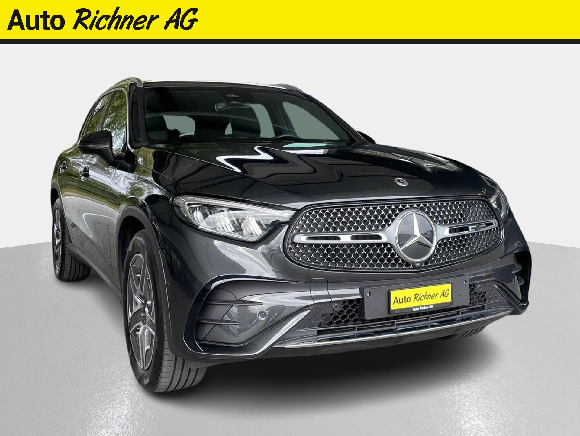 MERCEDES-BENZ GLC 300 d AMG Line 4matic-image-0