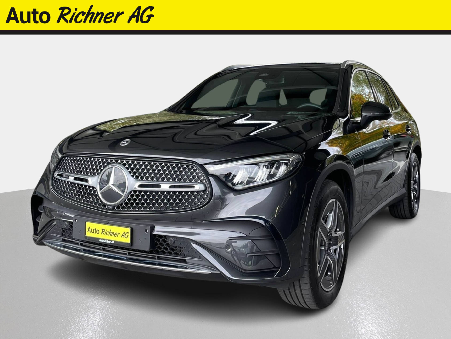 MERCEDES-BENZ GLC 300 d AMG Line 4matic-image-1