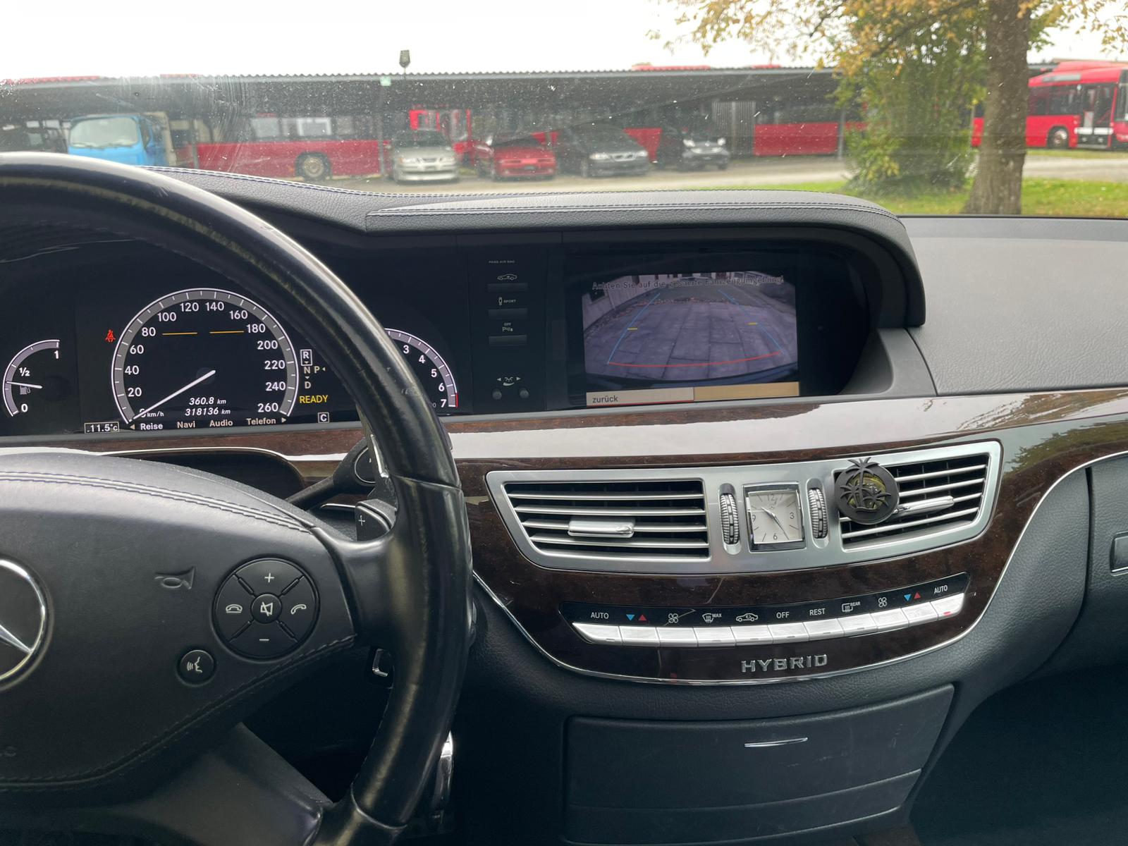 MERCEDES-BENZ S 400 Hybrid 7G-Tronic-image-14