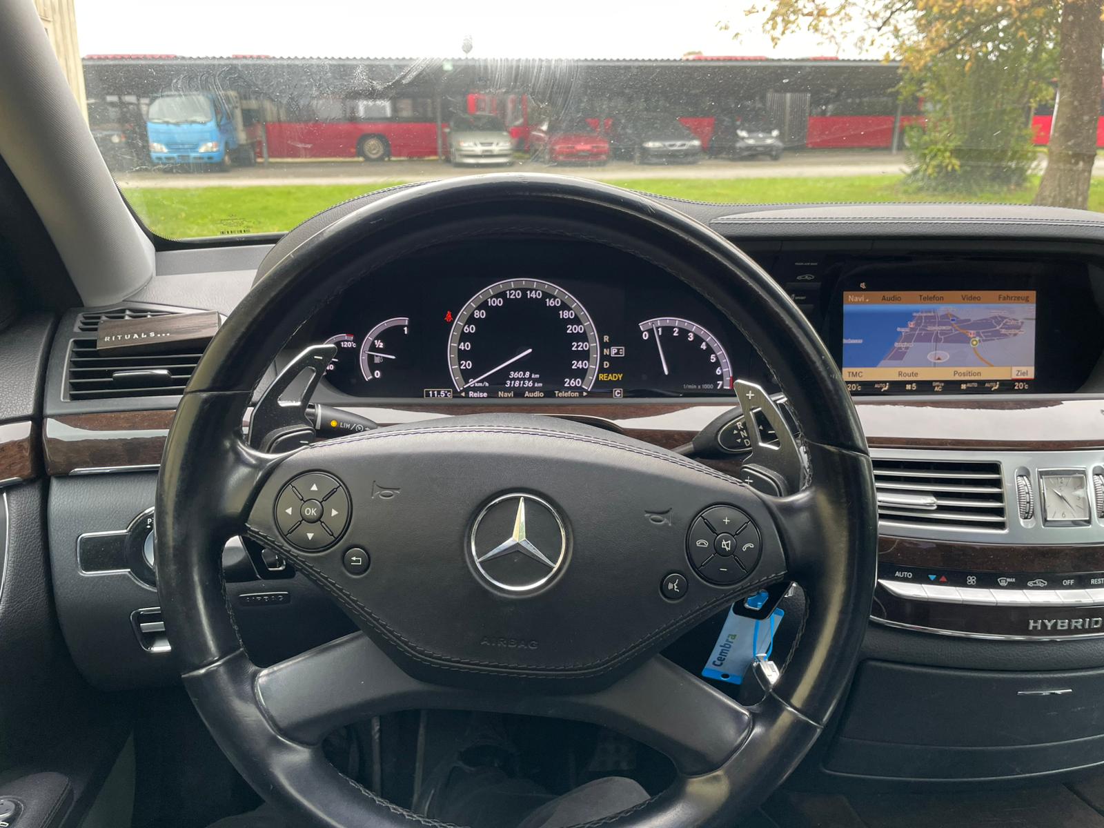MERCEDES-BENZ S 400 Hybrid 7G-Tronic-image-13