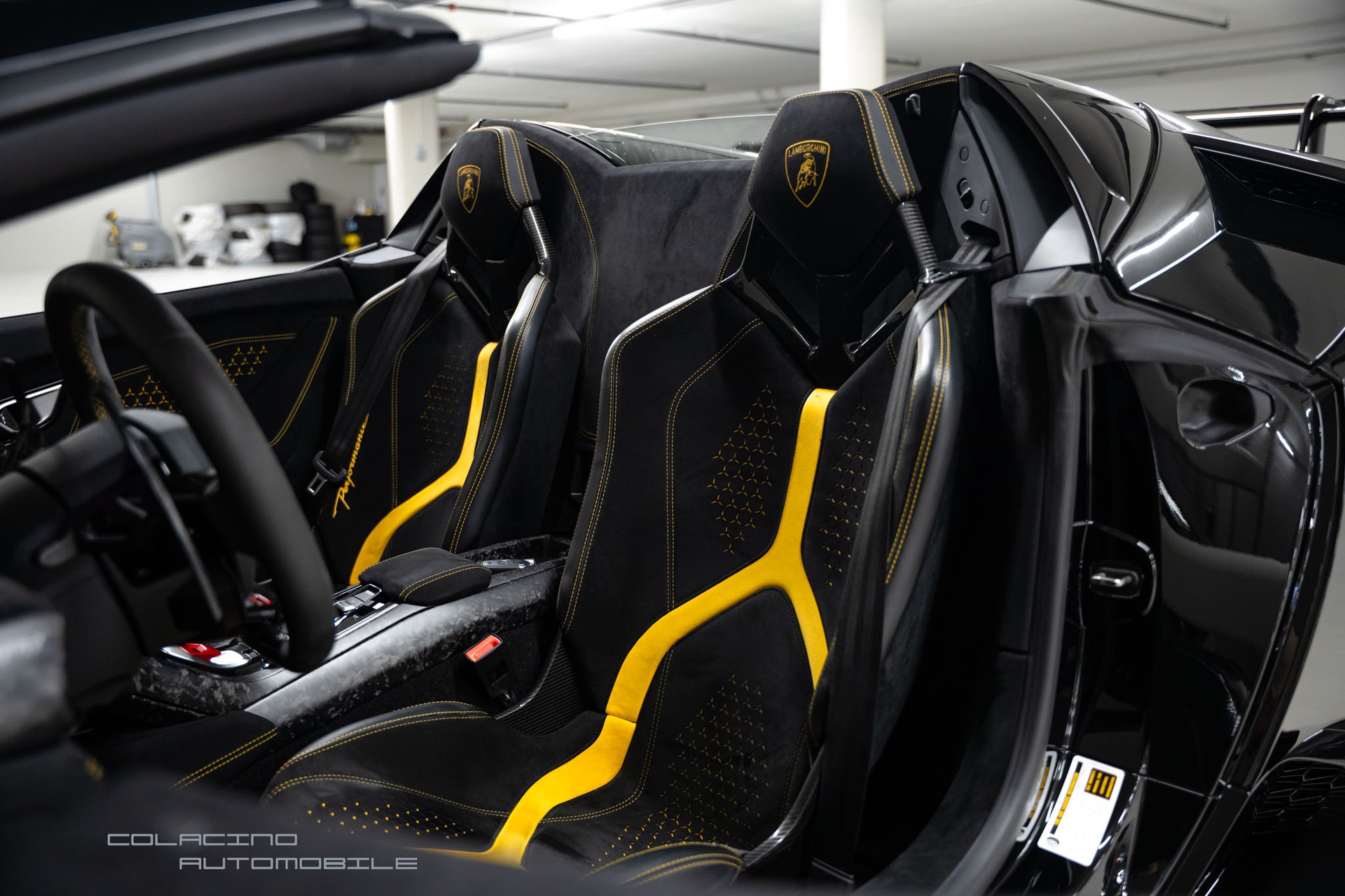 LAMBORGHINI Huracan LP640-4 Performante DCT-image-18