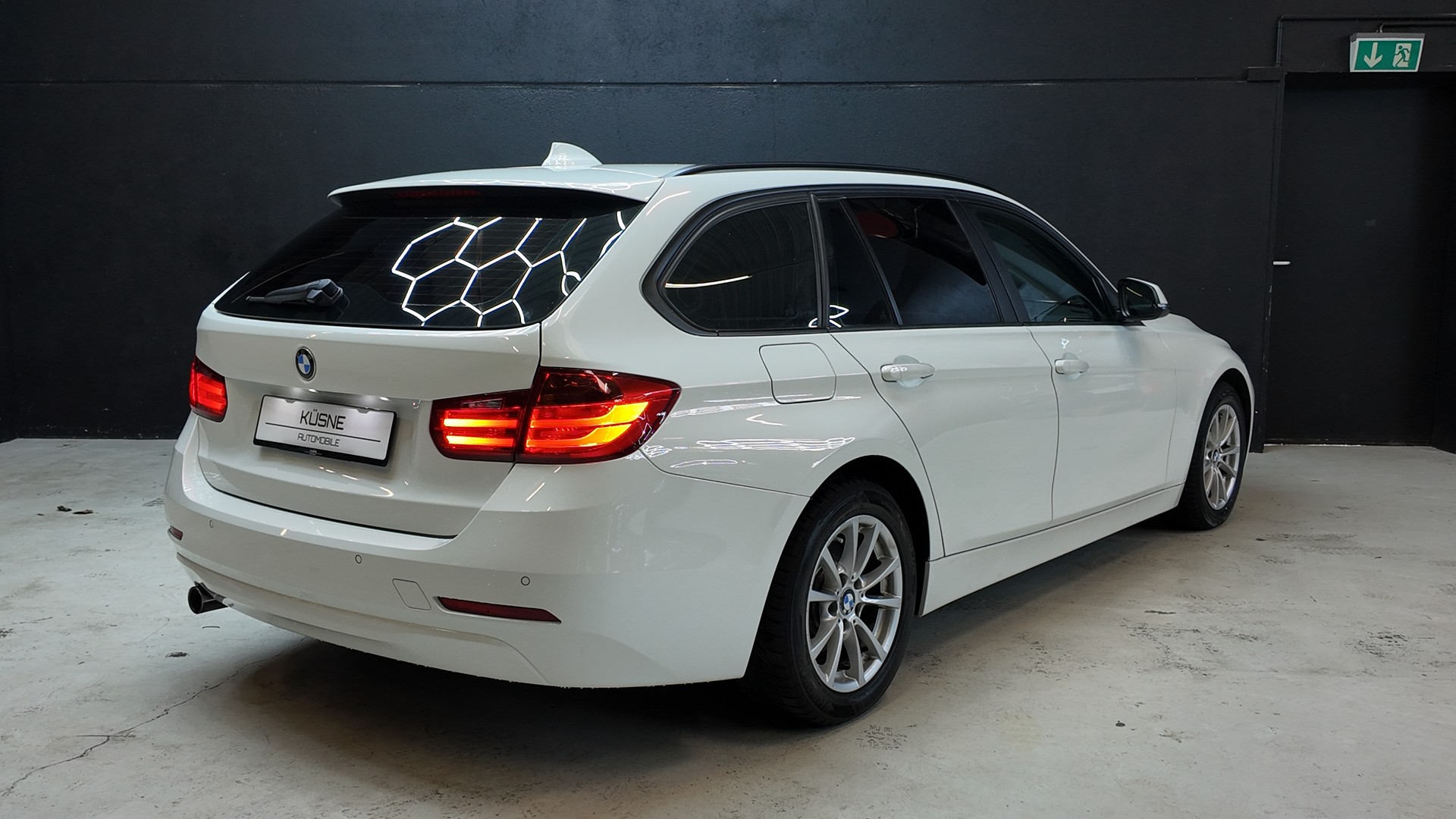 BMW 316d Touring Business Steptronic-image-5