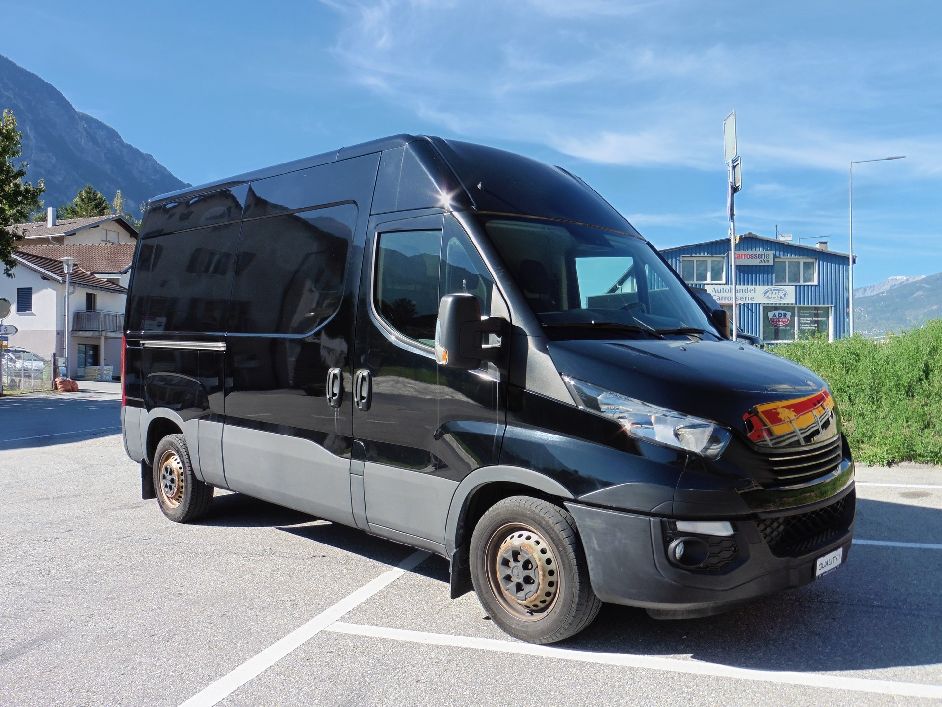 IVECO 33S12V-image-0