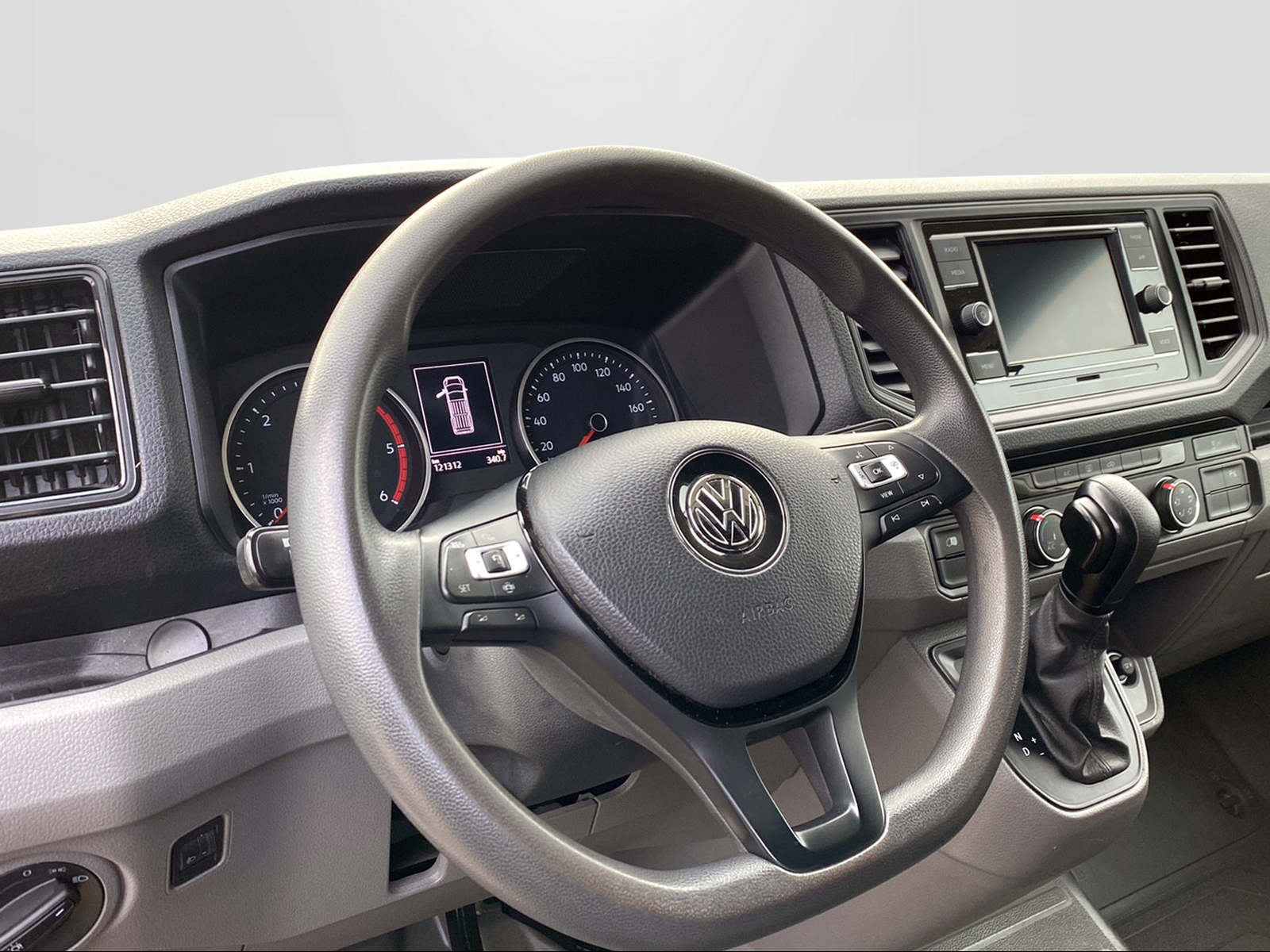 VW Crafter 35 2.0 TDI Entry L3 A-image-2
