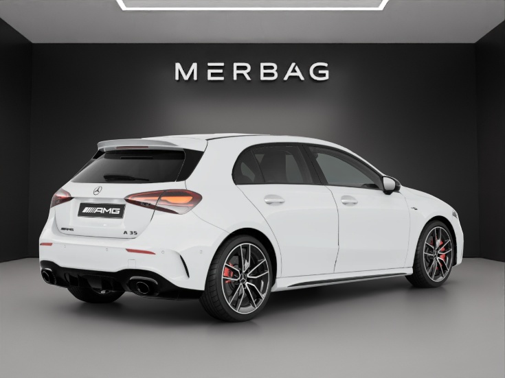 MERCEDES-BENZ A AMG 35 4Matic 8G-DCT-image-4