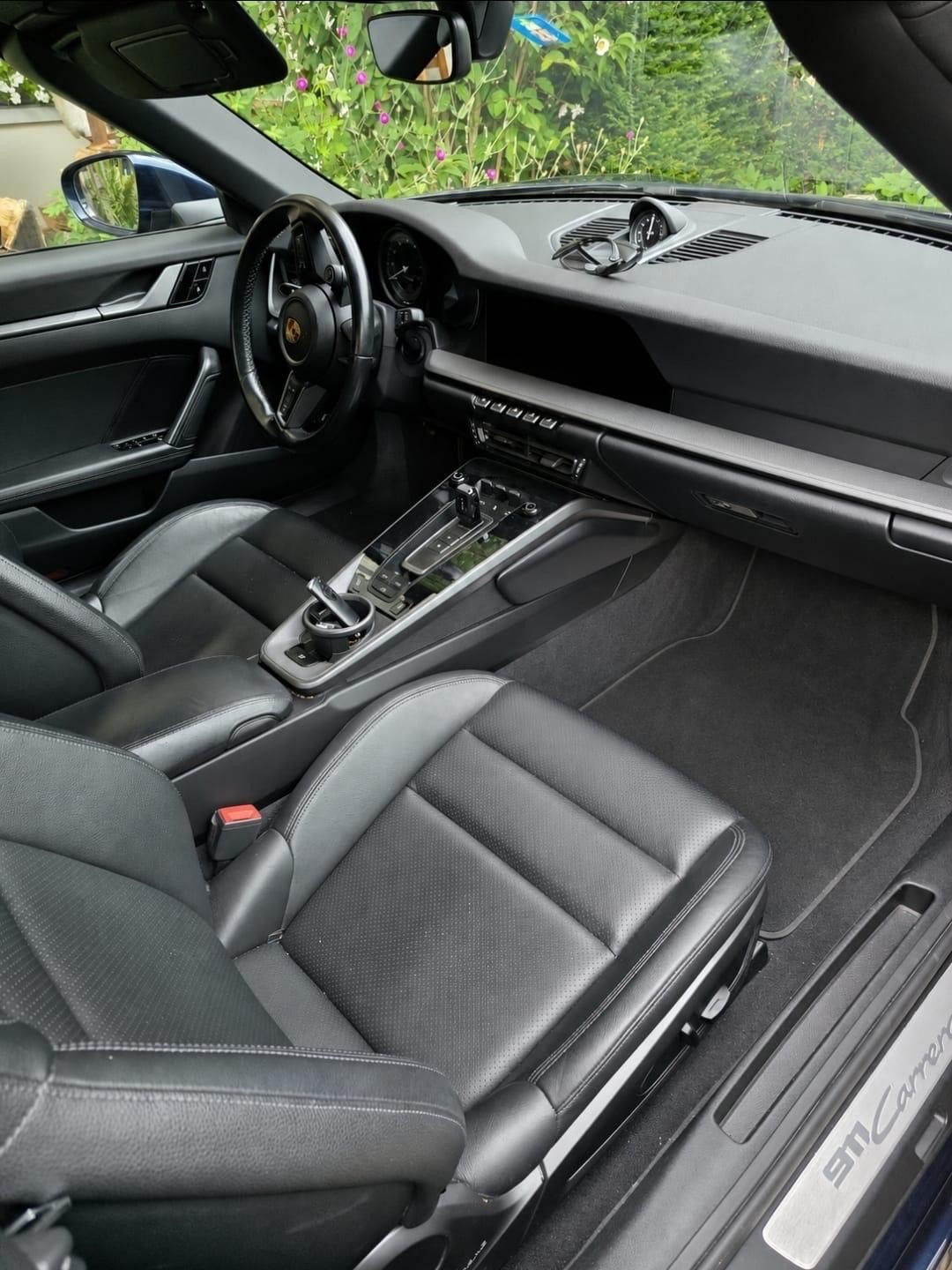 PORSCHE Carrera 4S Cabriolet-image-0