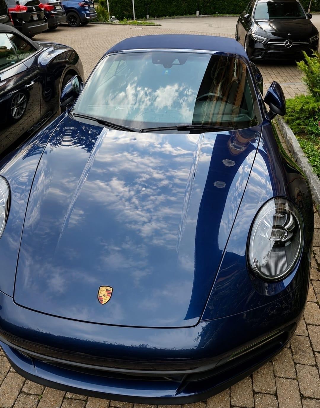 PORSCHE Carrera 4S Cabriolet-image-1