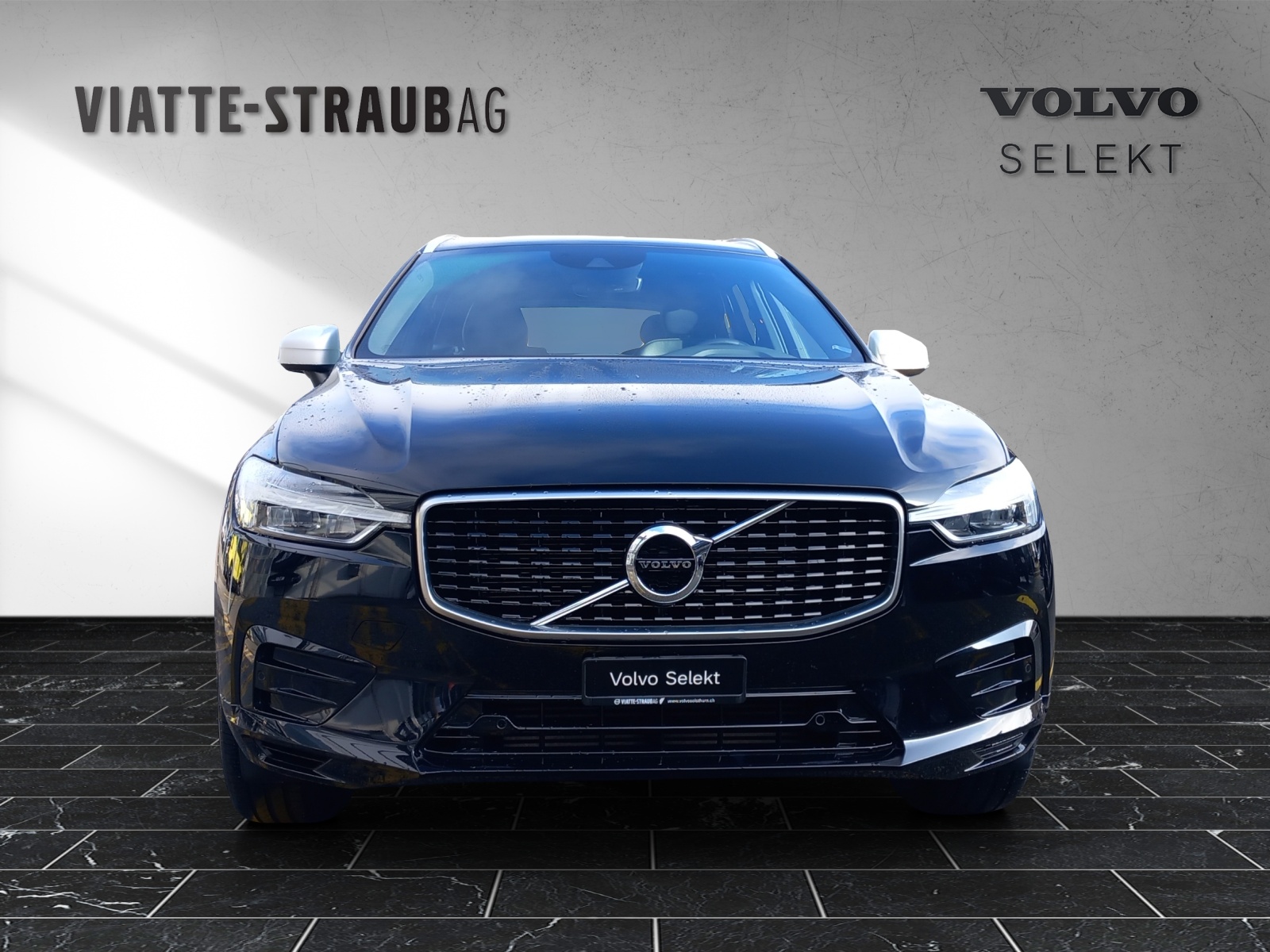 VOLVO XC60 2.0 T5 R-Design-image-7