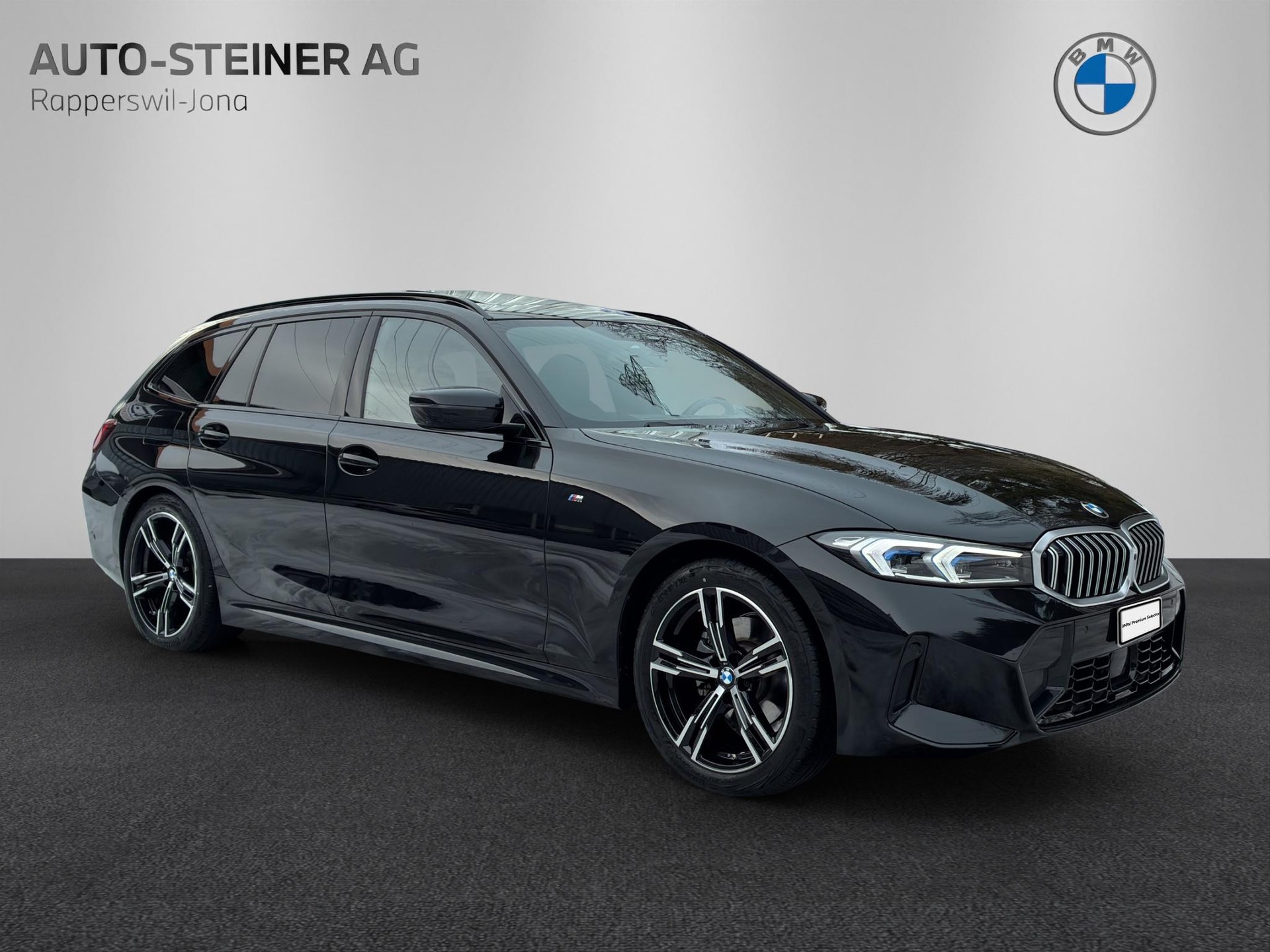 BMW 320d xDrive 48V Touring Steptronic M Sport-image-6