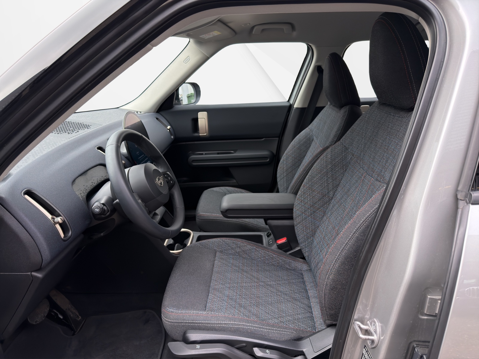 MINI Countryman E-image-12