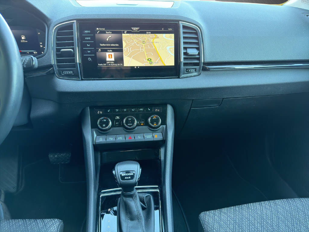 SKODA Karoq 2.0 TDI Style 4x4 DSG **Garantie bis 11.2027**-image-11