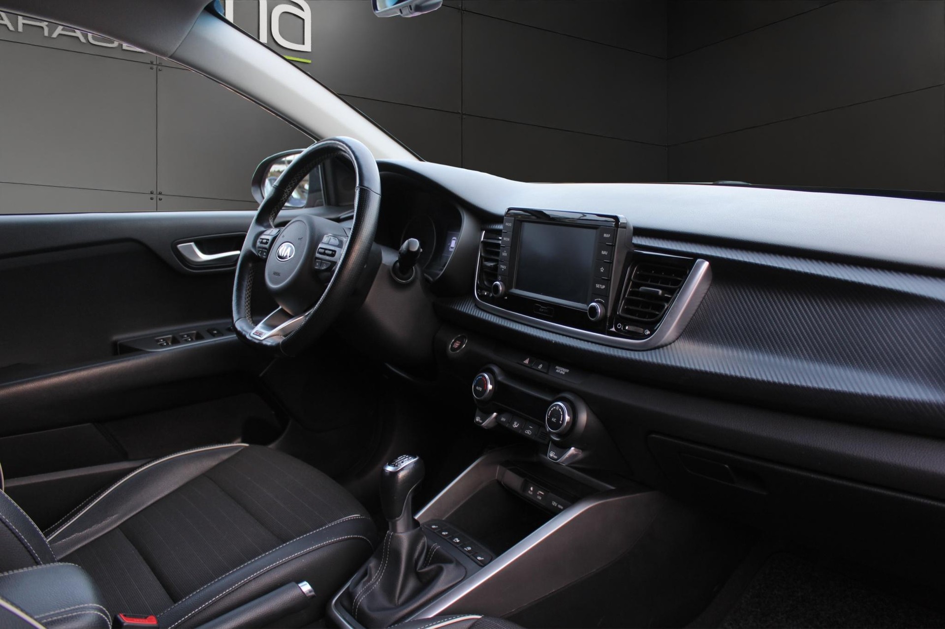 KIA Rio 1.0 T-GDi GT-Line-image-8