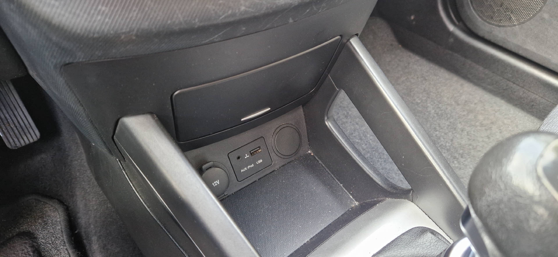 KIA Ceed 1.4 CVVT Seven-image-7